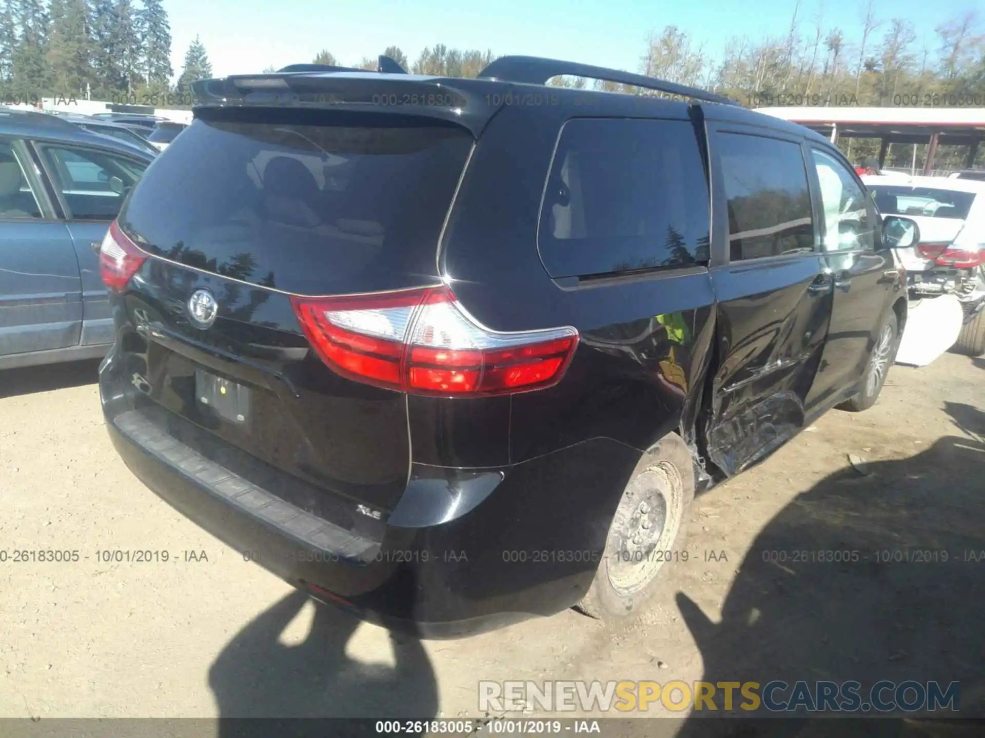 4 Фотография поврежденного автомобиля 5TDYZ3DCXKS984675 TOYOTA SIENNA 2019