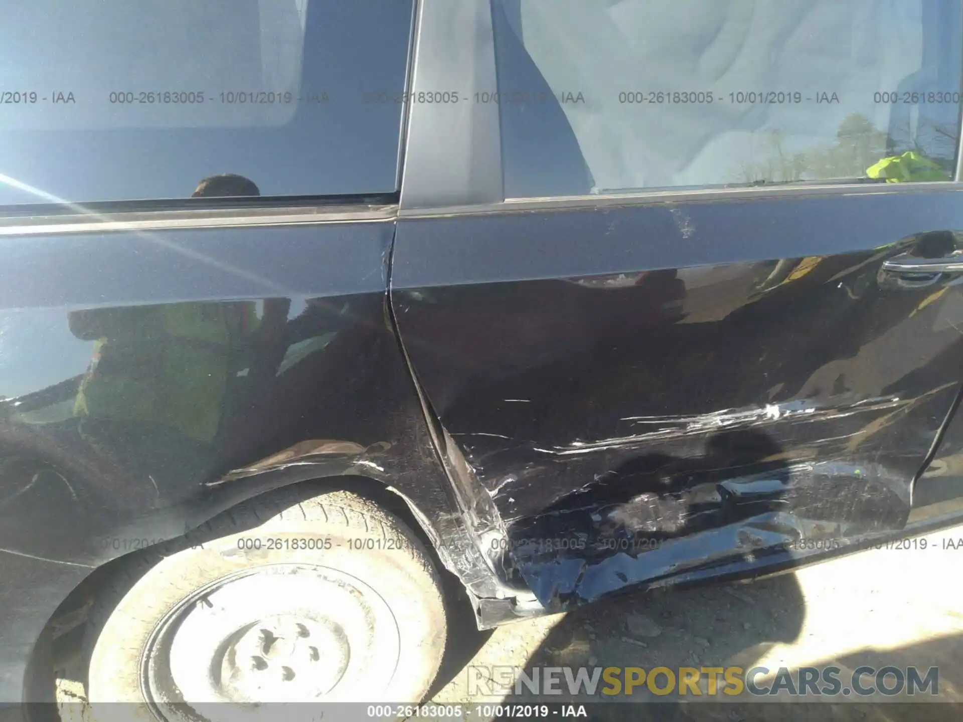 6 Photograph of a damaged car 5TDYZ3DCXKS984675 TOYOTA SIENNA 2019