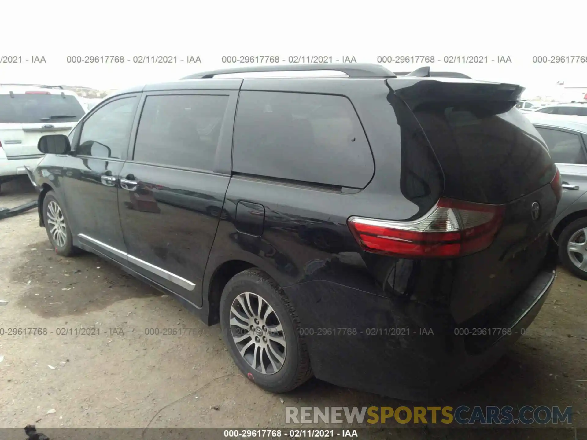 3 Фотография поврежденного автомобиля 5TDYZ3DCXKS985552 TOYOTA SIENNA 2019