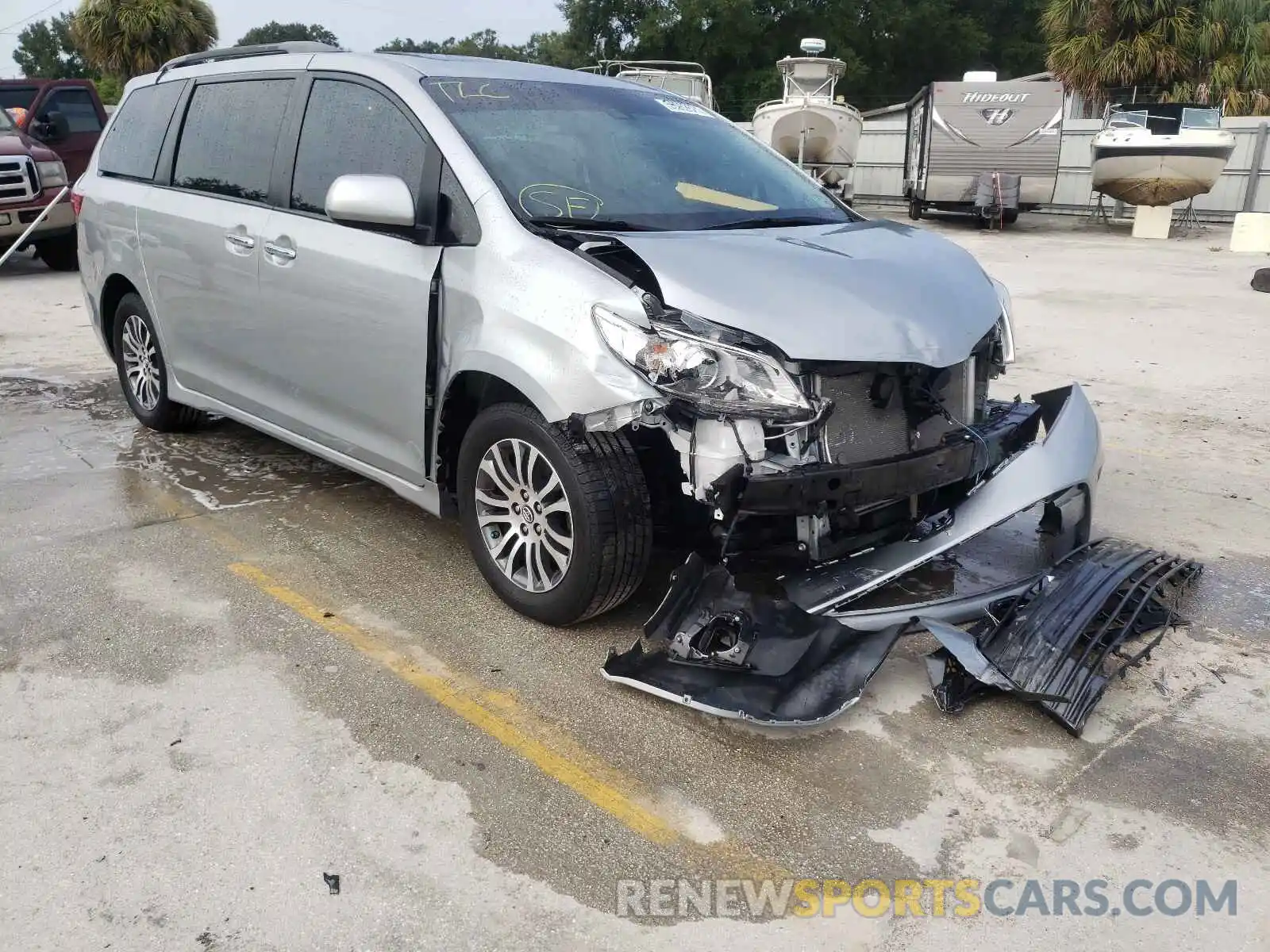 1 Photograph of a damaged car 5TDYZ3DCXKS988192 TOYOTA SIENNA 2019