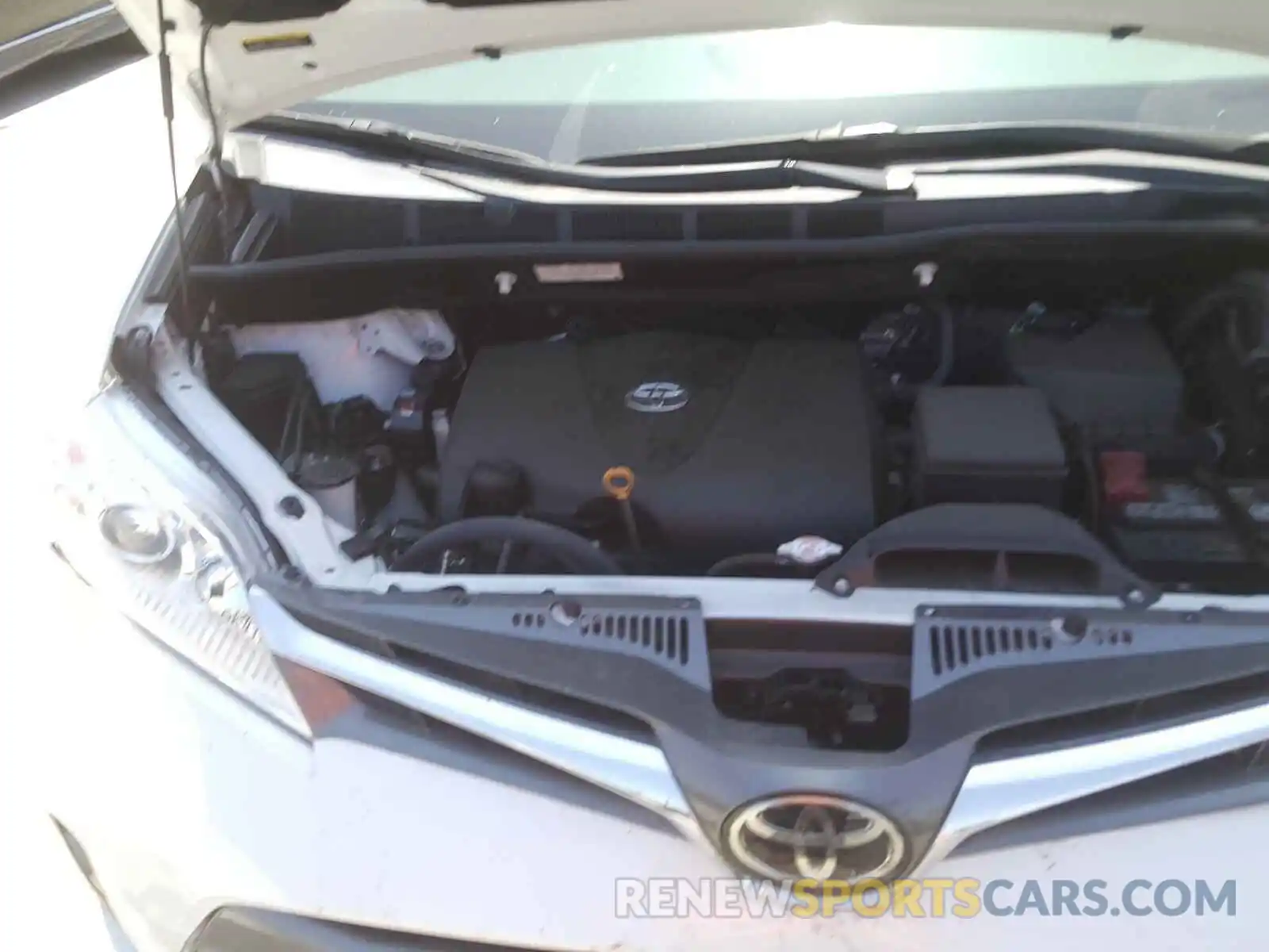 7 Photograph of a damaged car 5TDYZ3DCXKS997376 TOYOTA SIENNA 2019