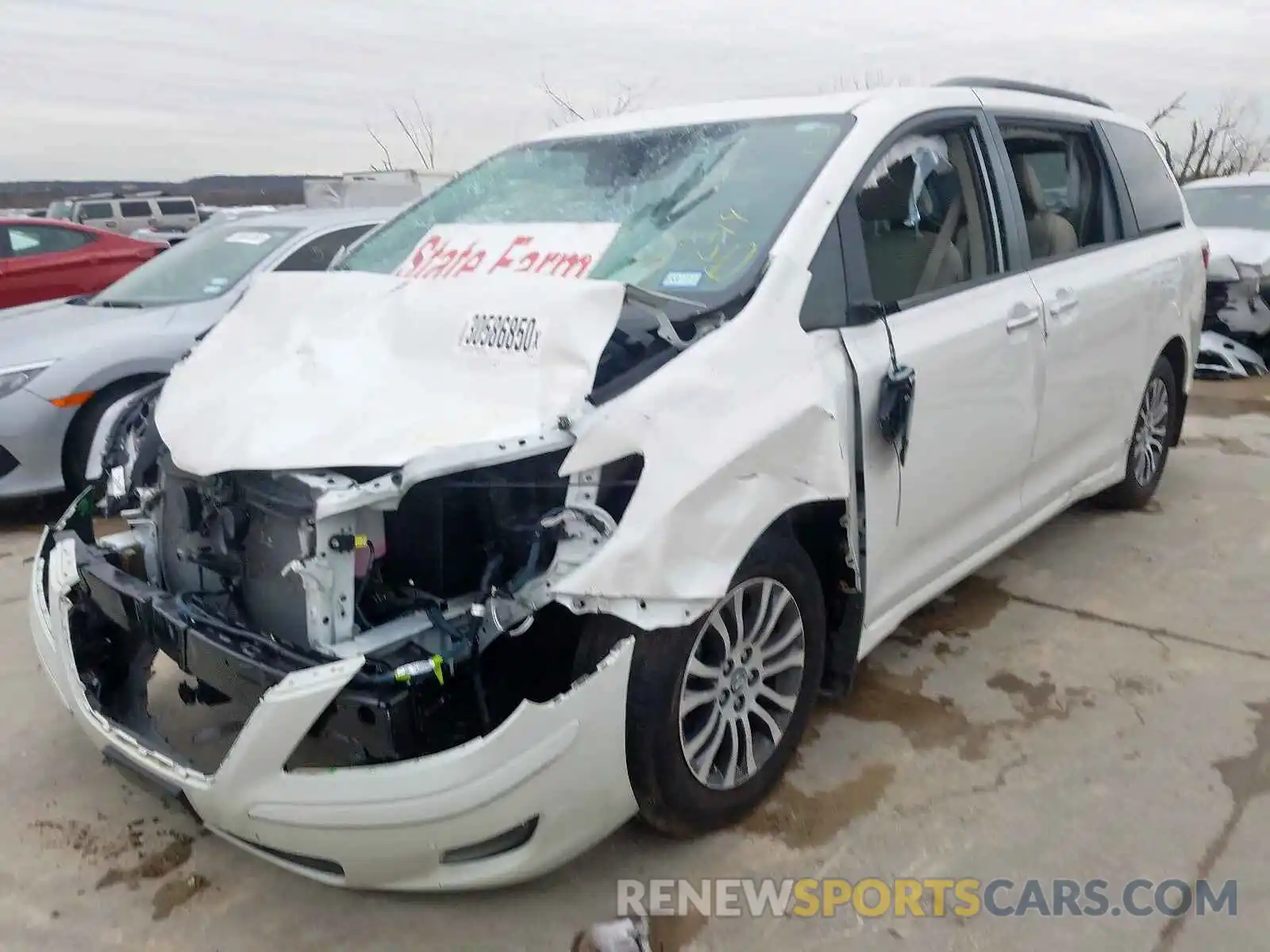 2 Photograph of a damaged car 5TDYZ3DCXKS998172 TOYOTA SIENNA 2019