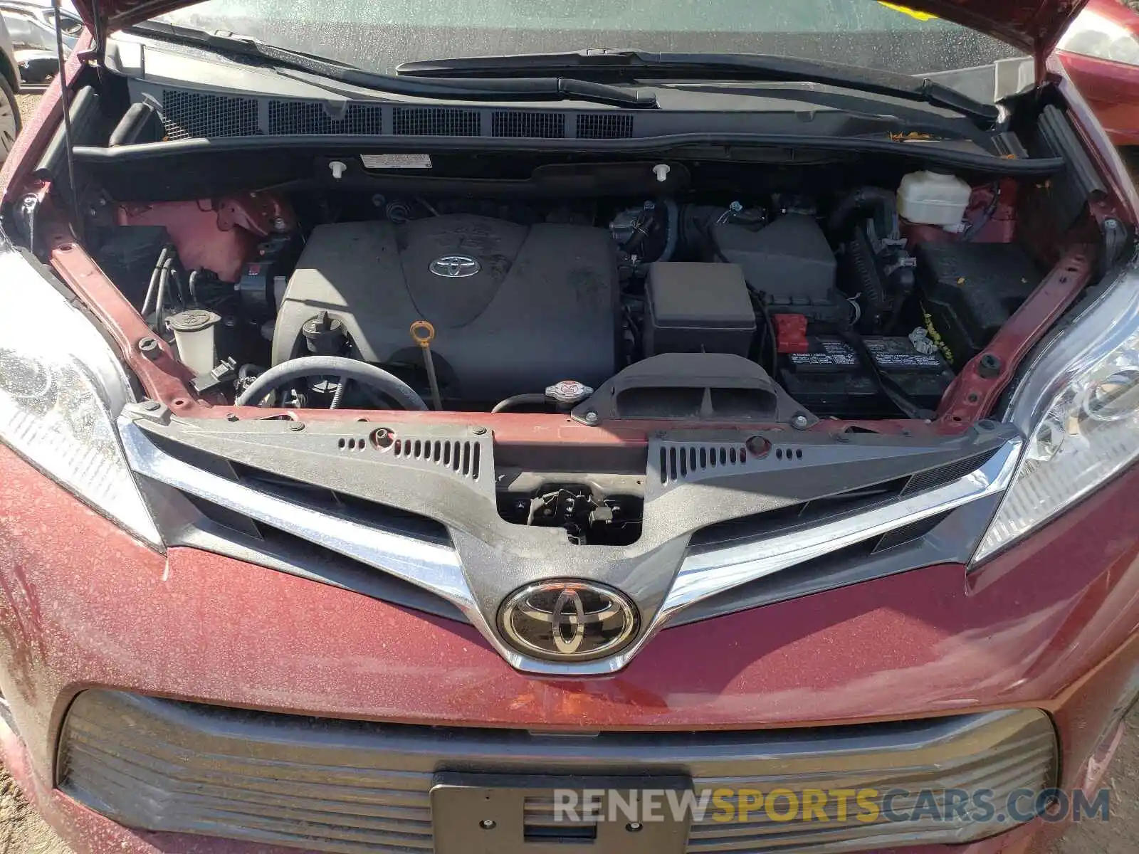 7 Photograph of a damaged car 5TDYZ3DCXKS999080 TOYOTA SIENNA 2019