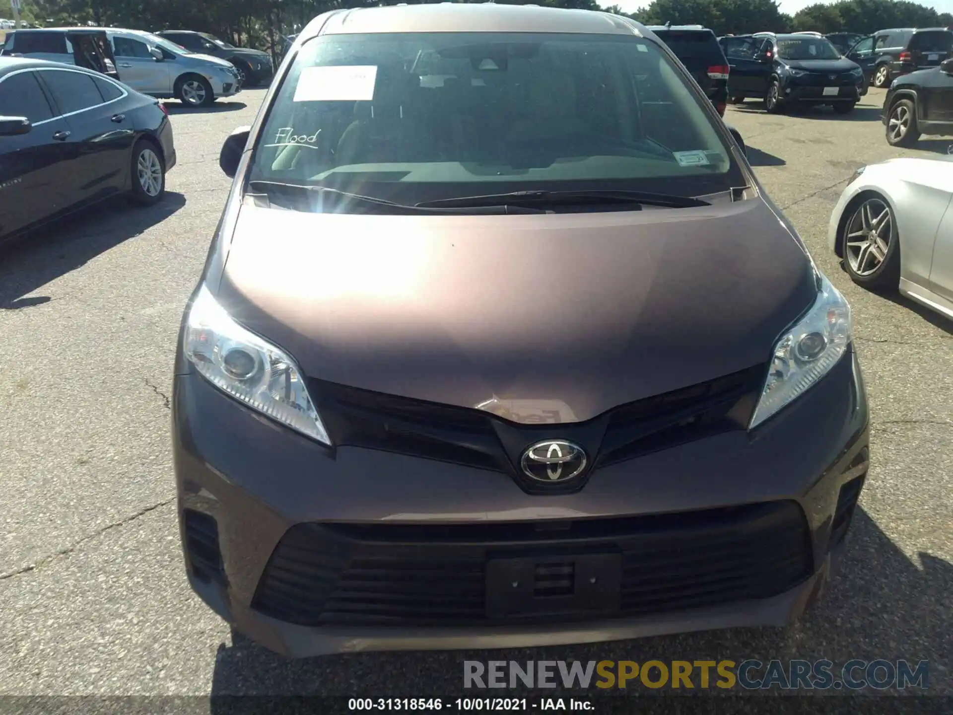 6 Photograph of a damaged car 5TDZZ3DC0KS018341 TOYOTA SIENNA 2019