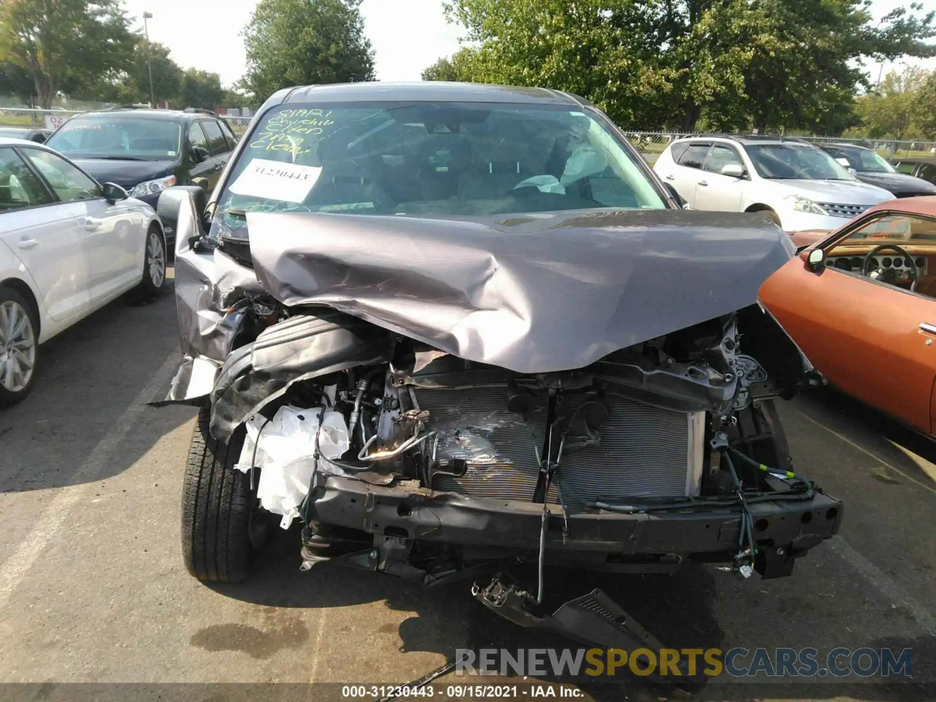 6 Photograph of a damaged car 5TDZZ3DC1KS006490 TOYOTA SIENNA 2019