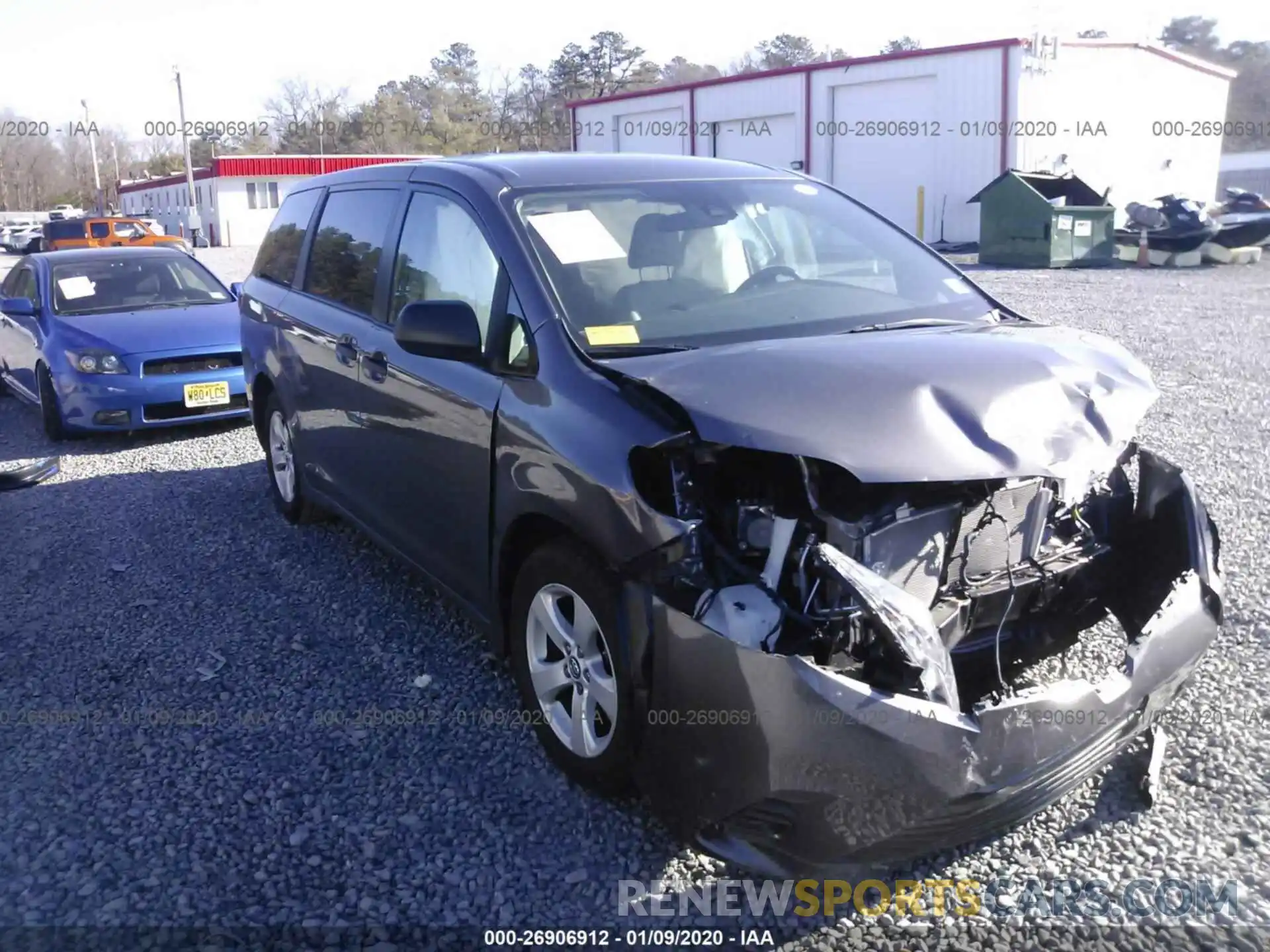 1 Photograph of a damaged car 5TDZZ3DC7KS967188 TOYOTA SIENNA 2019