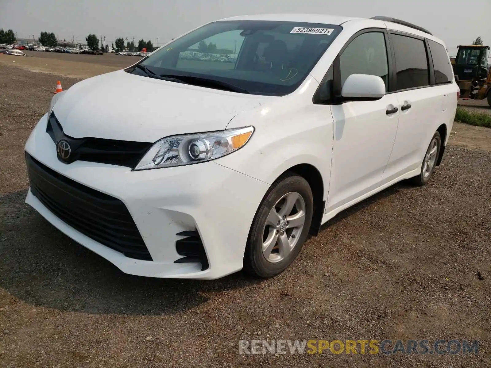 2 Photograph of a damaged car 5TDZZ3DC7KS996755 TOYOTA SIENNA 2019