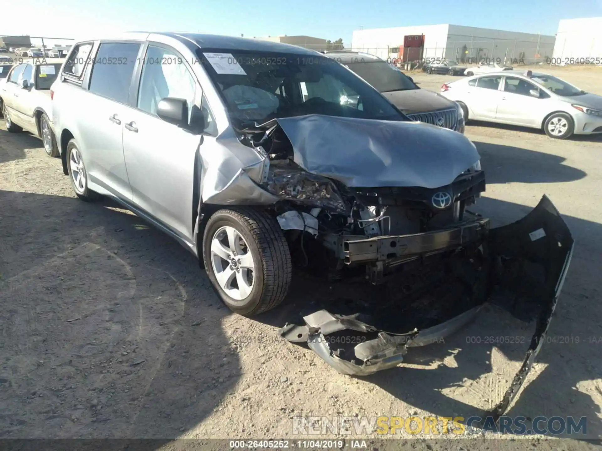 1 Photograph of a damaged car 5TDZZ3DC8KS975686 TOYOTA SIENNA 2019