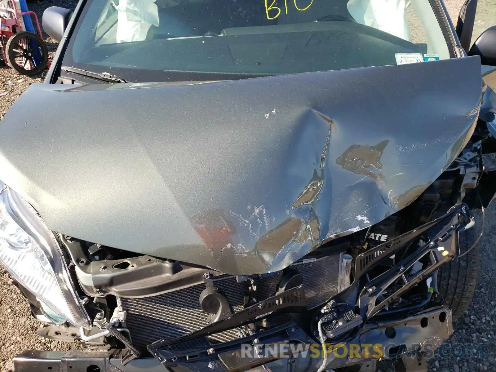 7 Photograph of a damaged car 5TDZZ3DCXKS007170 TOYOTA SIENNA 2019