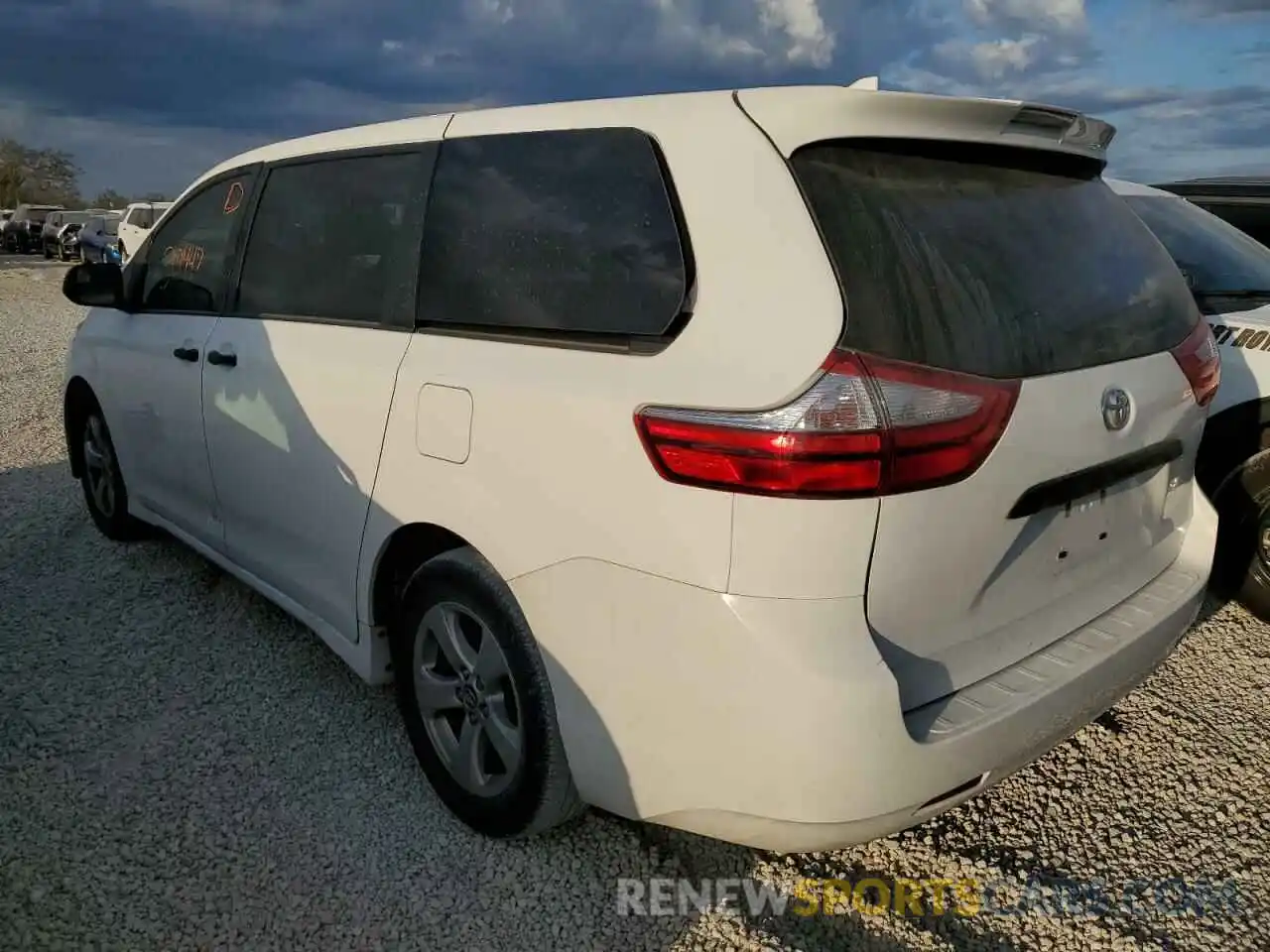 3 Фотография поврежденного автомобиля 5TDZZ3DCXKS016788 TOYOTA SIENNA 2019