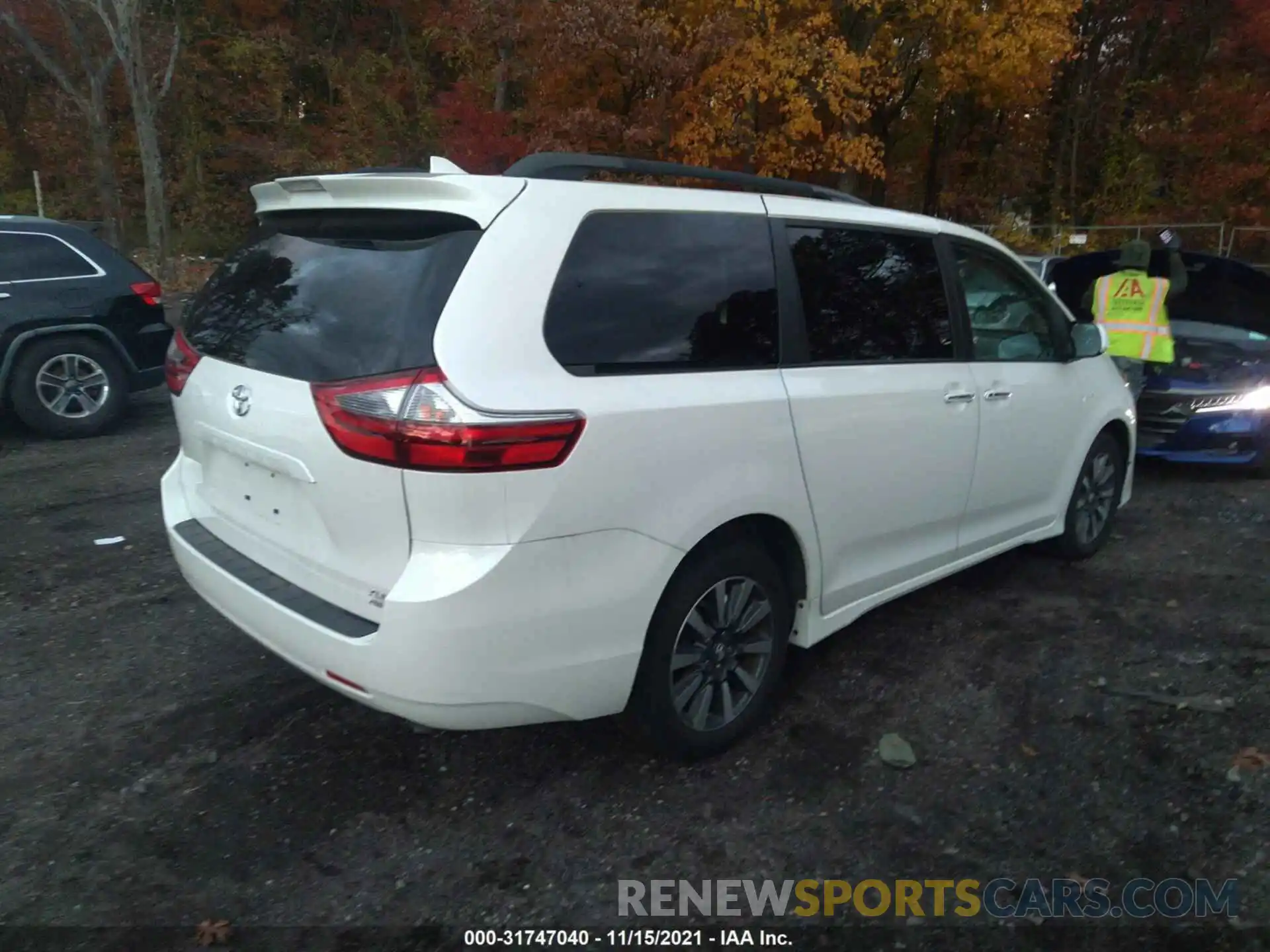 4 Фотография поврежденного автомобиля 5TDDZ3DC0LS233729 TOYOTA SIENNA 2020