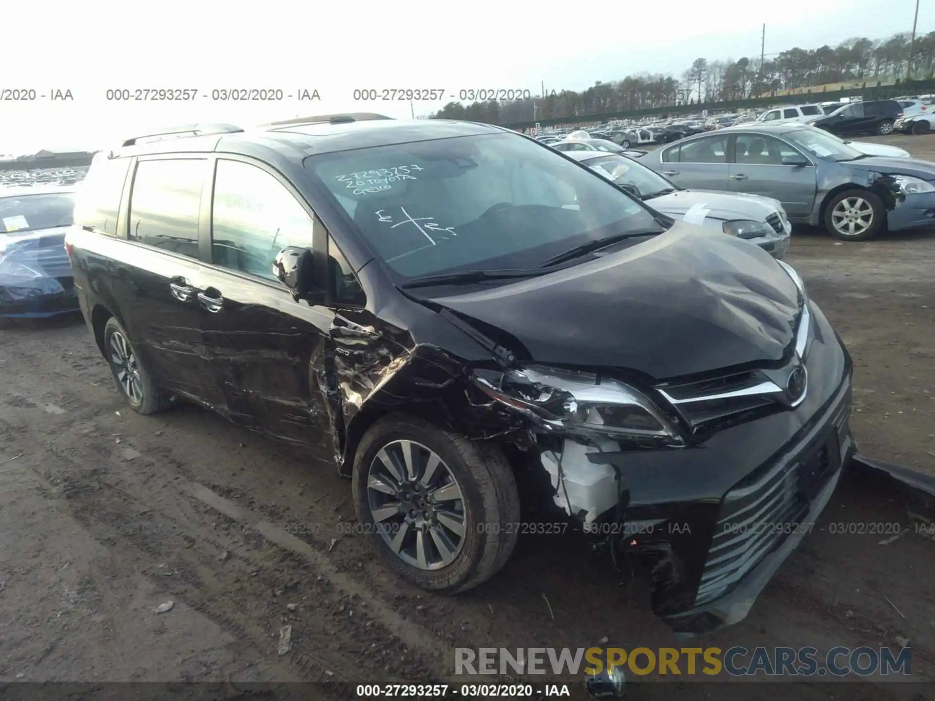 1 Photograph of a damaged car 5TDDZ3DC0LS236274 TOYOTA SIENNA 2020