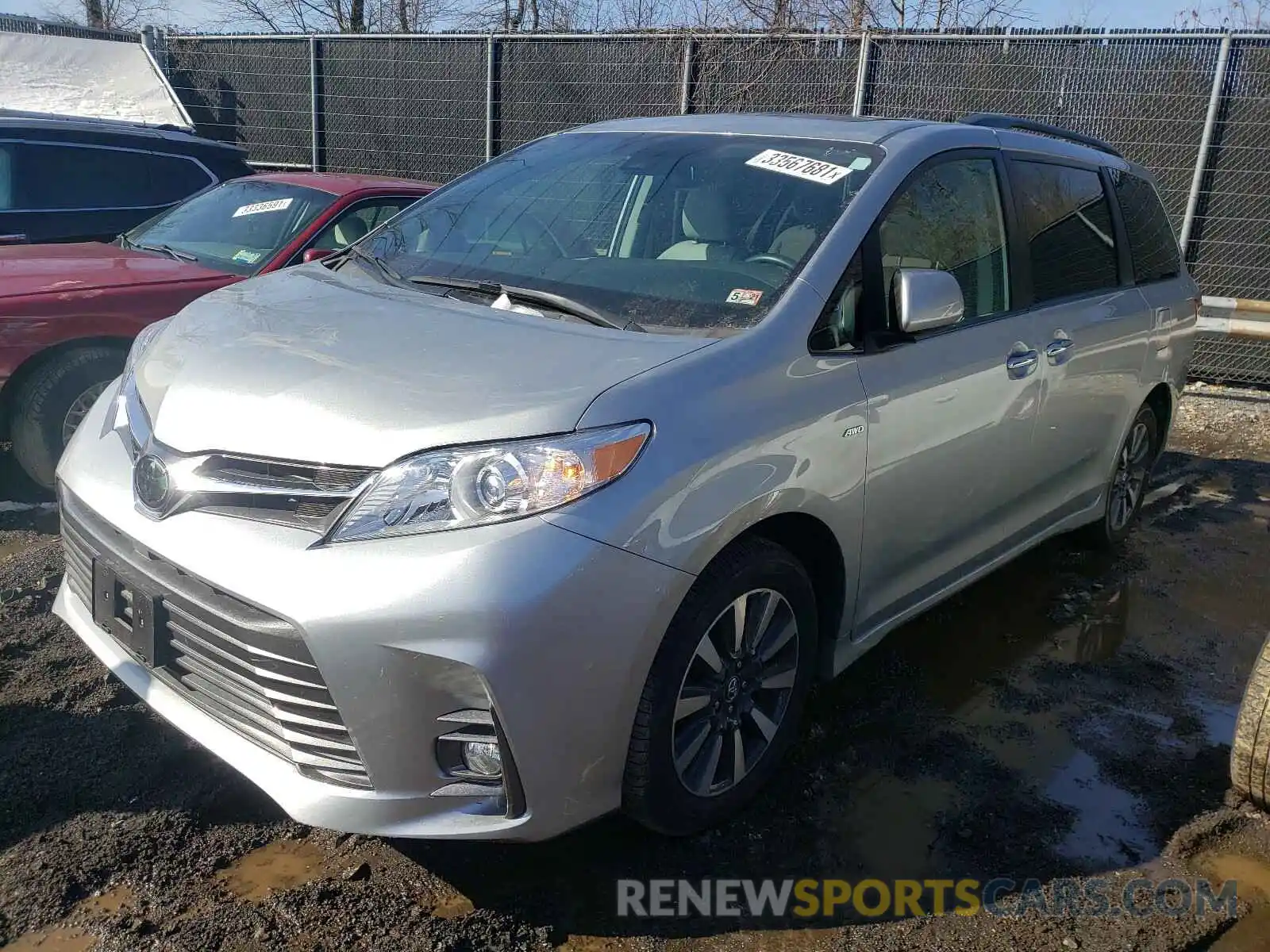 2 Photograph of a damaged car 5TDDZ3DC1LS229852 TOYOTA SIENNA 2020