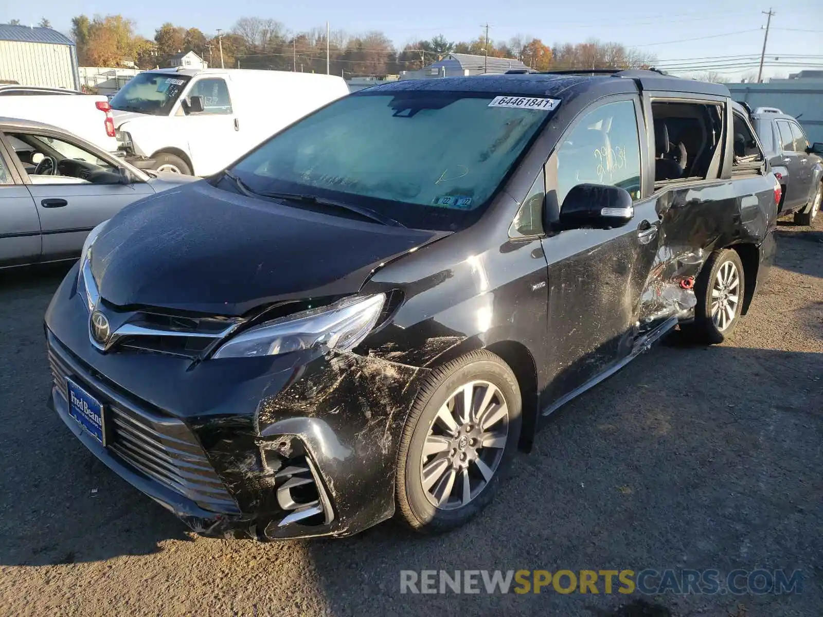 2 Photograph of a damaged car 5TDDZ3DC1LS237238 TOYOTA SIENNA 2020