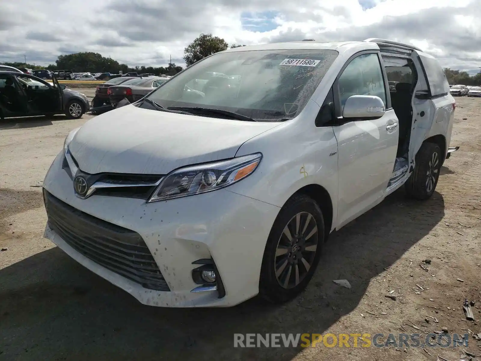 2 Photograph of a damaged car 5TDDZ3DC1LS250295 TOYOTA SIENNA 2020