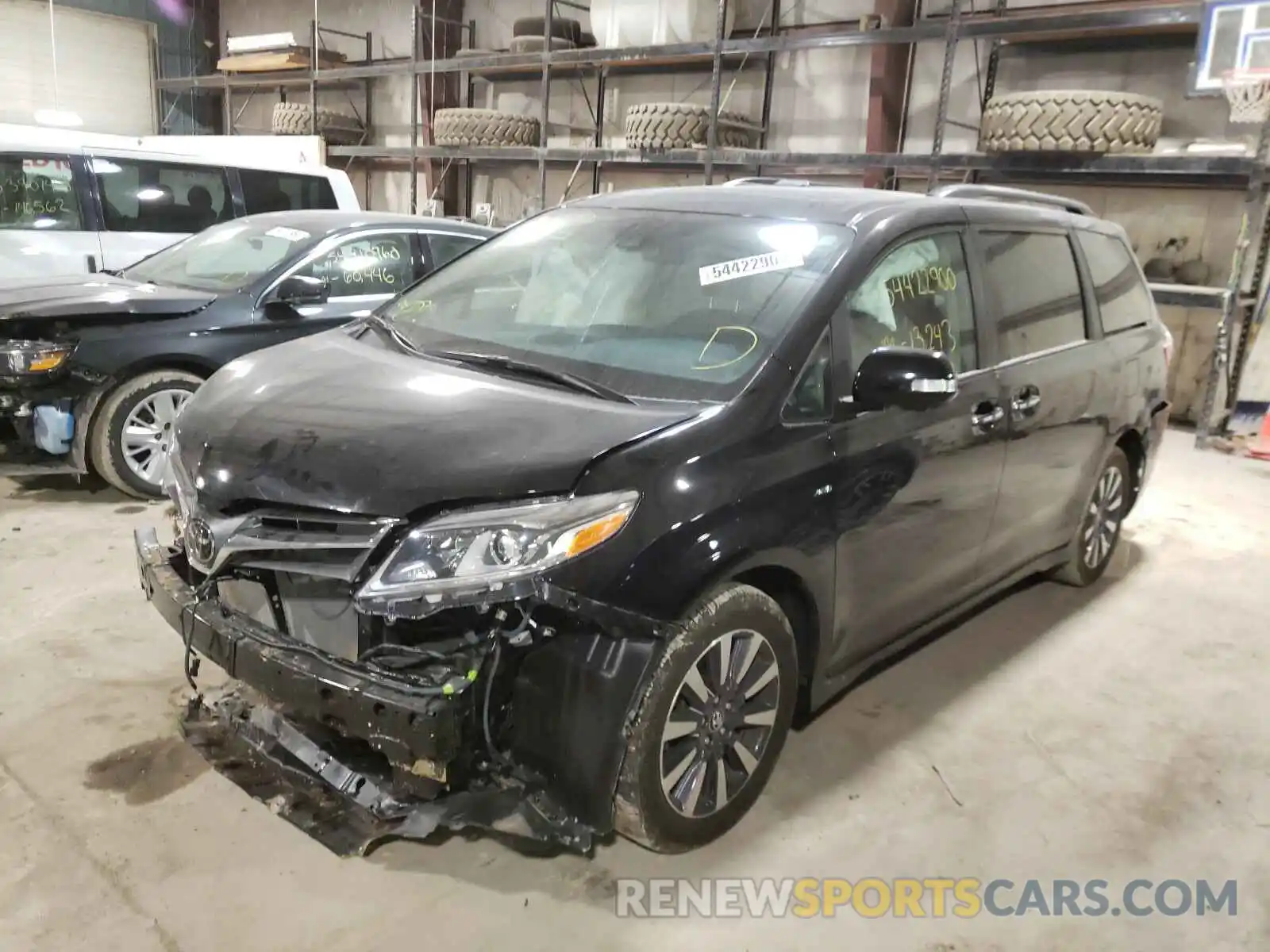 2 Photograph of a damaged car 5TDDZ3DC2LS228886 TOYOTA SIENNA 2020