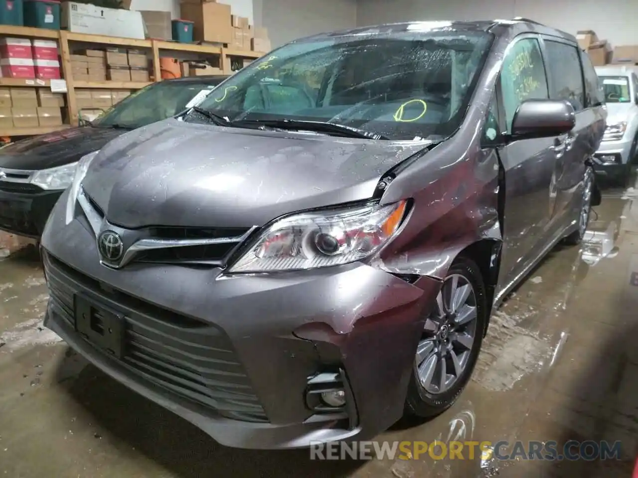 2 Photograph of a damaged car 5TDDZ3DC2LS248541 TOYOTA SIENNA 2020