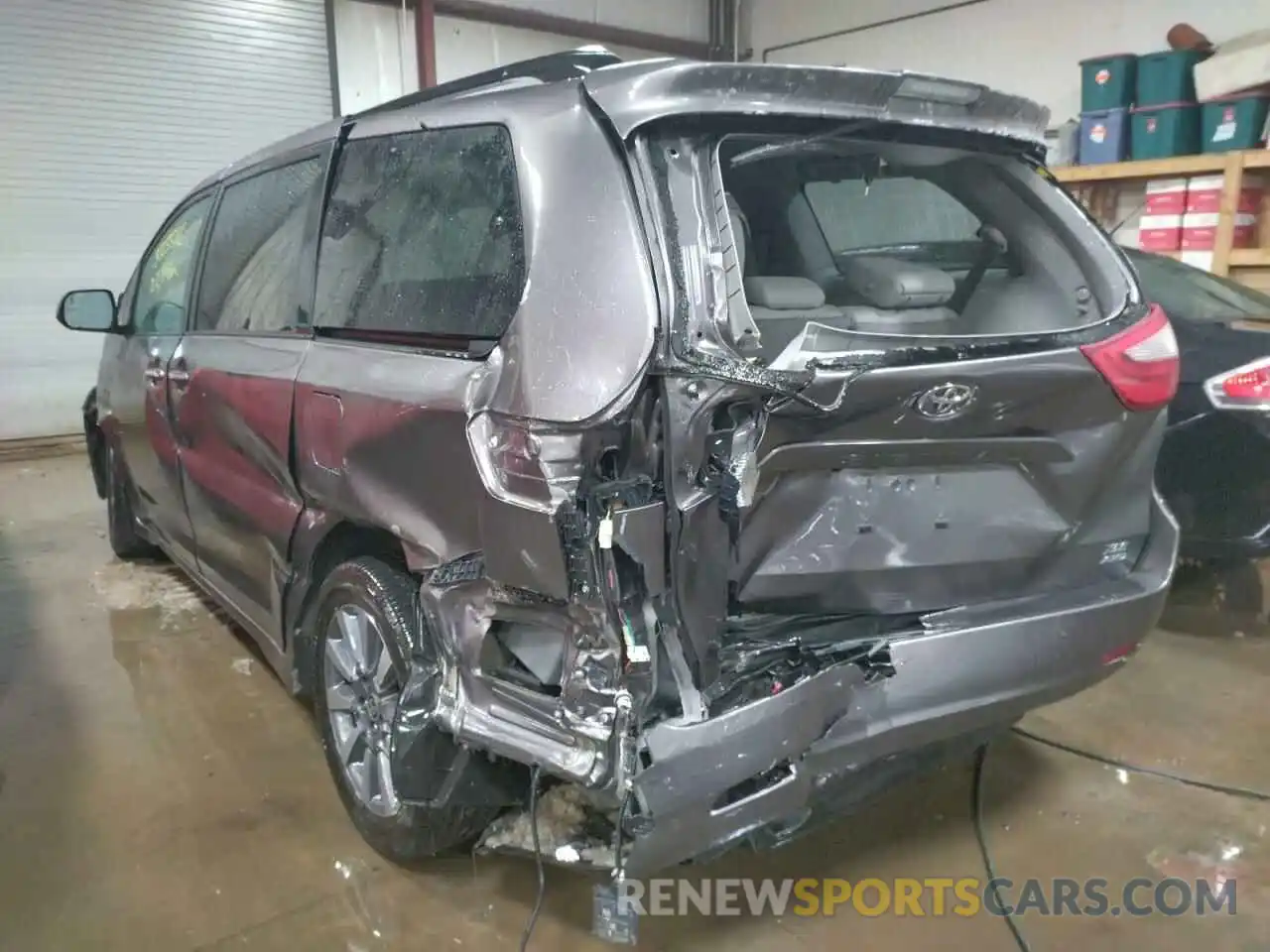 3 Photograph of a damaged car 5TDDZ3DC2LS248541 TOYOTA SIENNA 2020