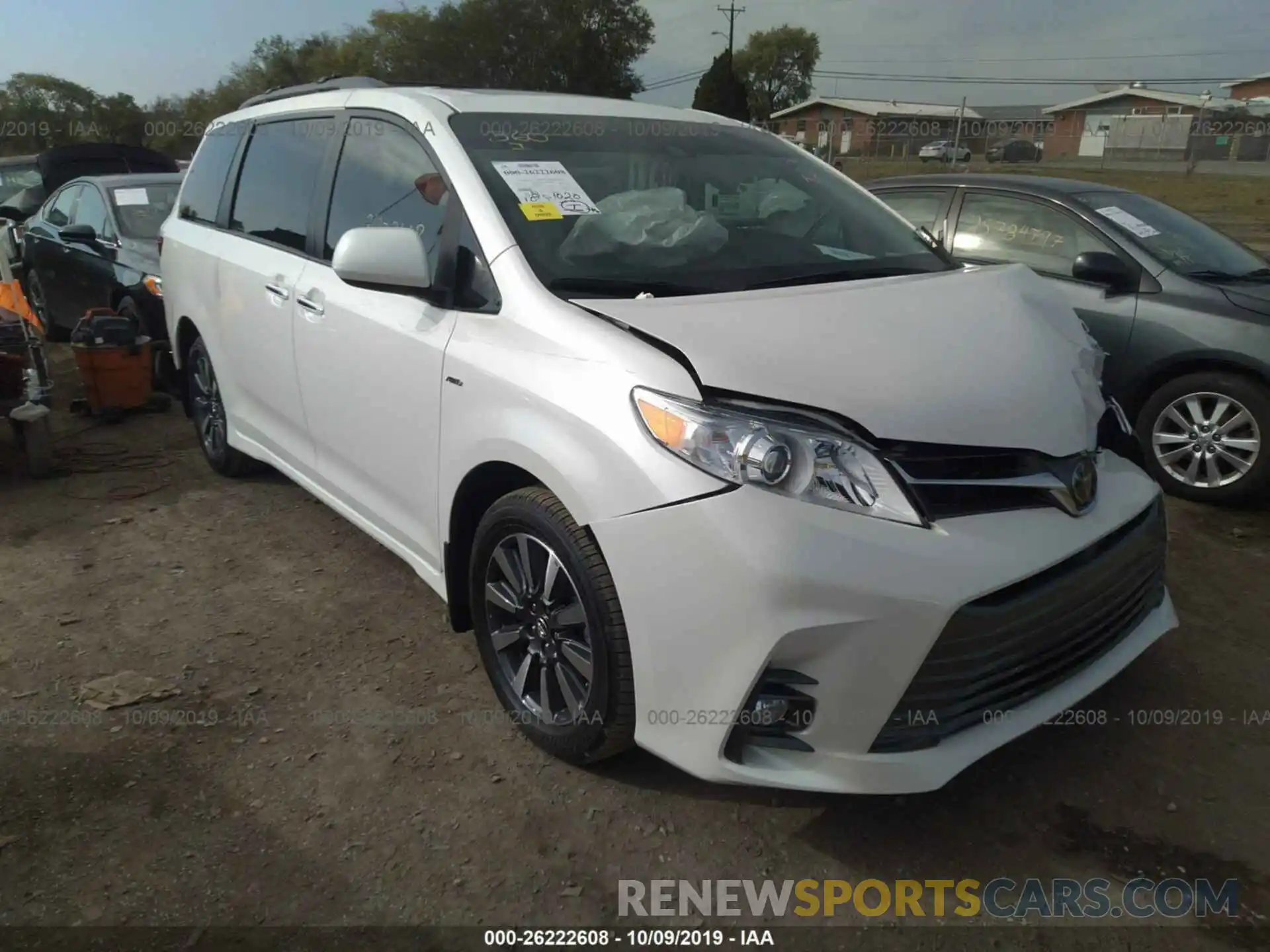 1 Photograph of a damaged car 5TDDZ3DC3LS228749 TOYOTA SIENNA 2020