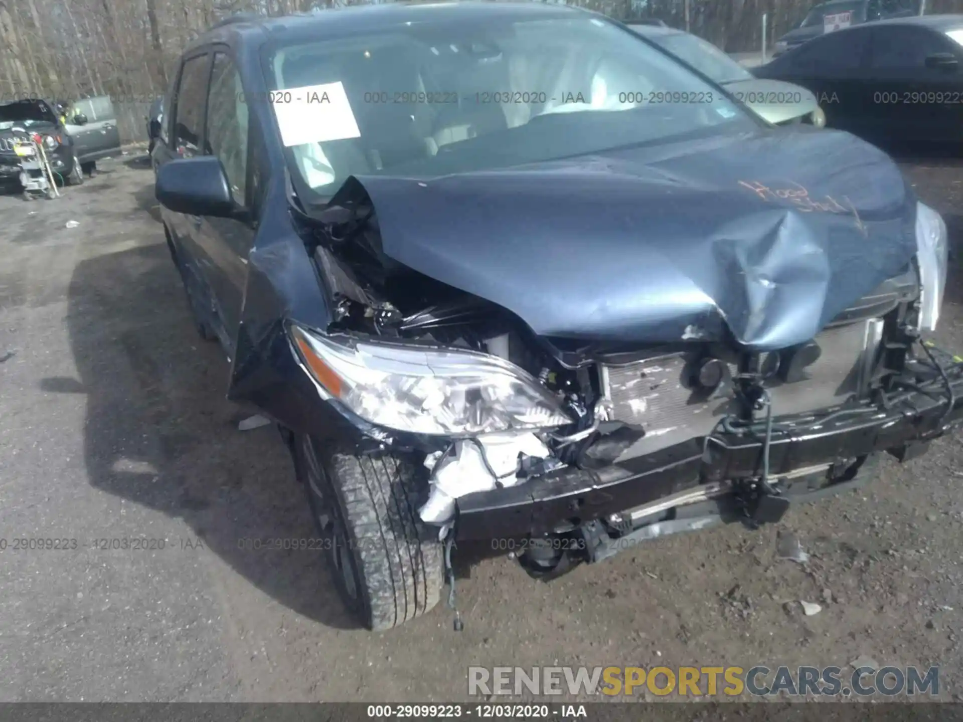 6 Photograph of a damaged car 5TDDZ3DC3LS232624 TOYOTA SIENNA 2020