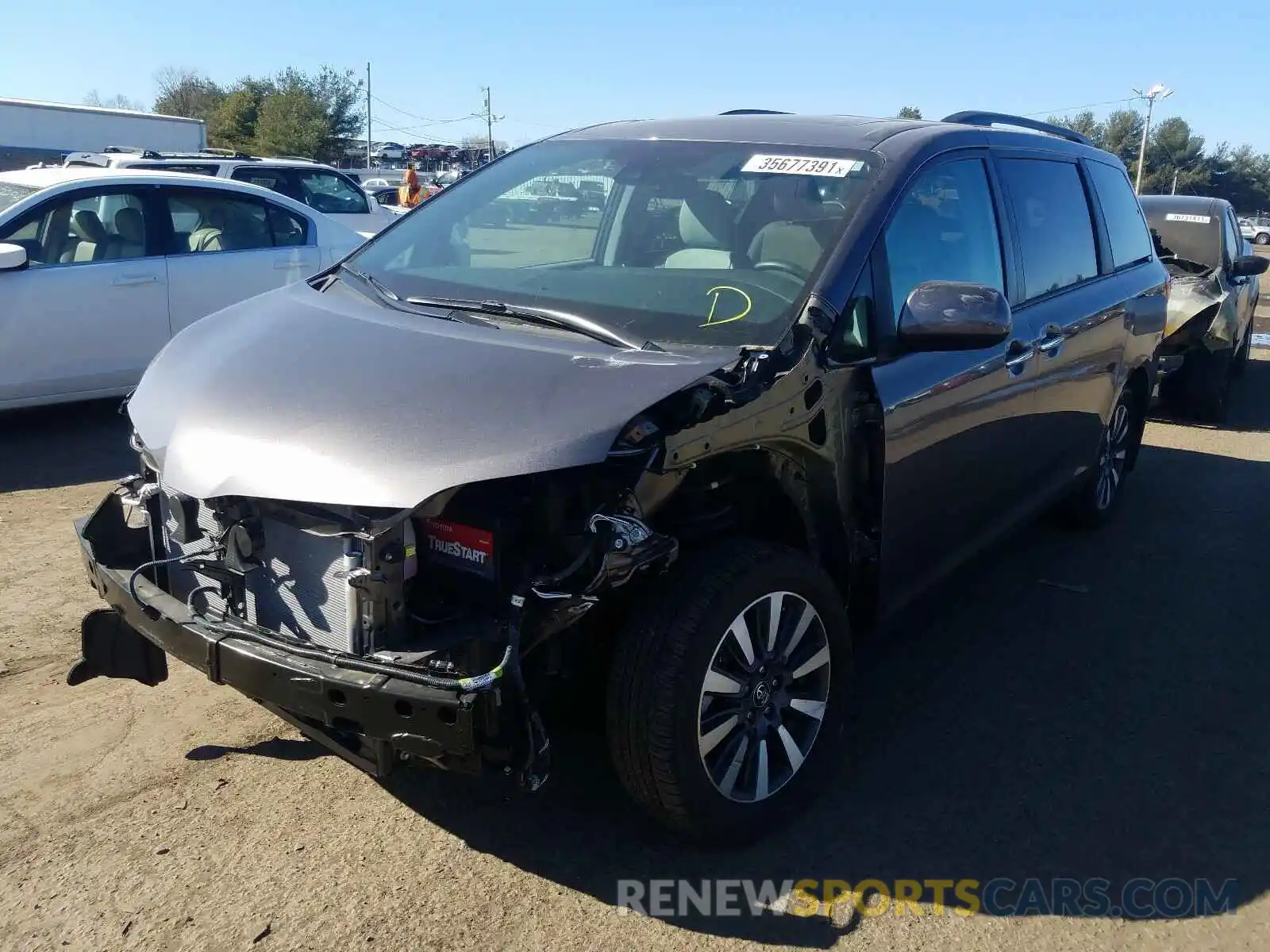 2 Photograph of a damaged car 5TDDZ3DC3LS237645 TOYOTA SIENNA 2020