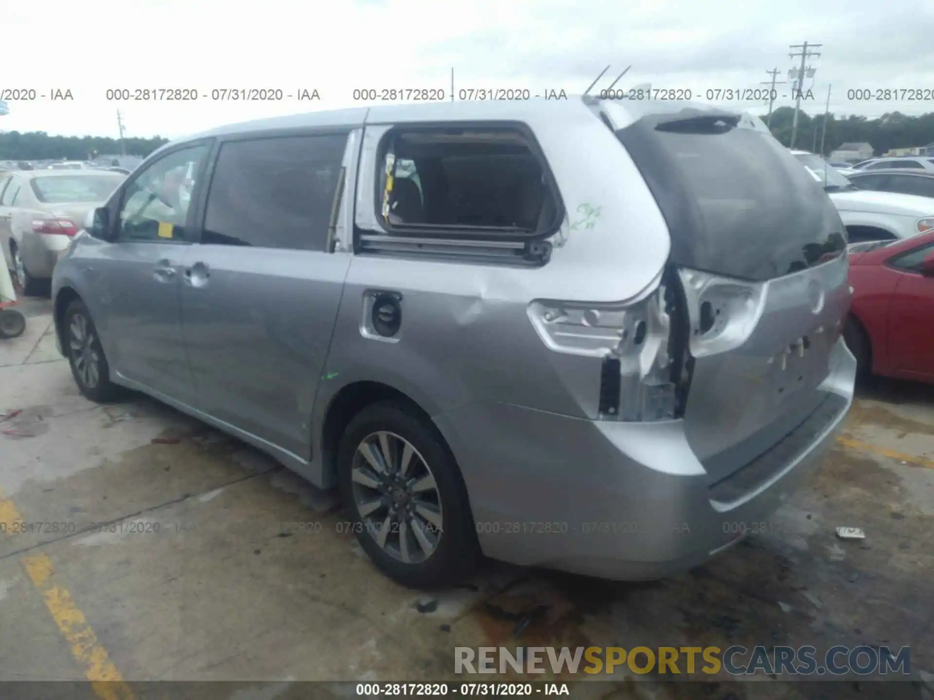 3 Photograph of a damaged car 5TDDZ3DC3LS244854 TOYOTA SIENNA 2020