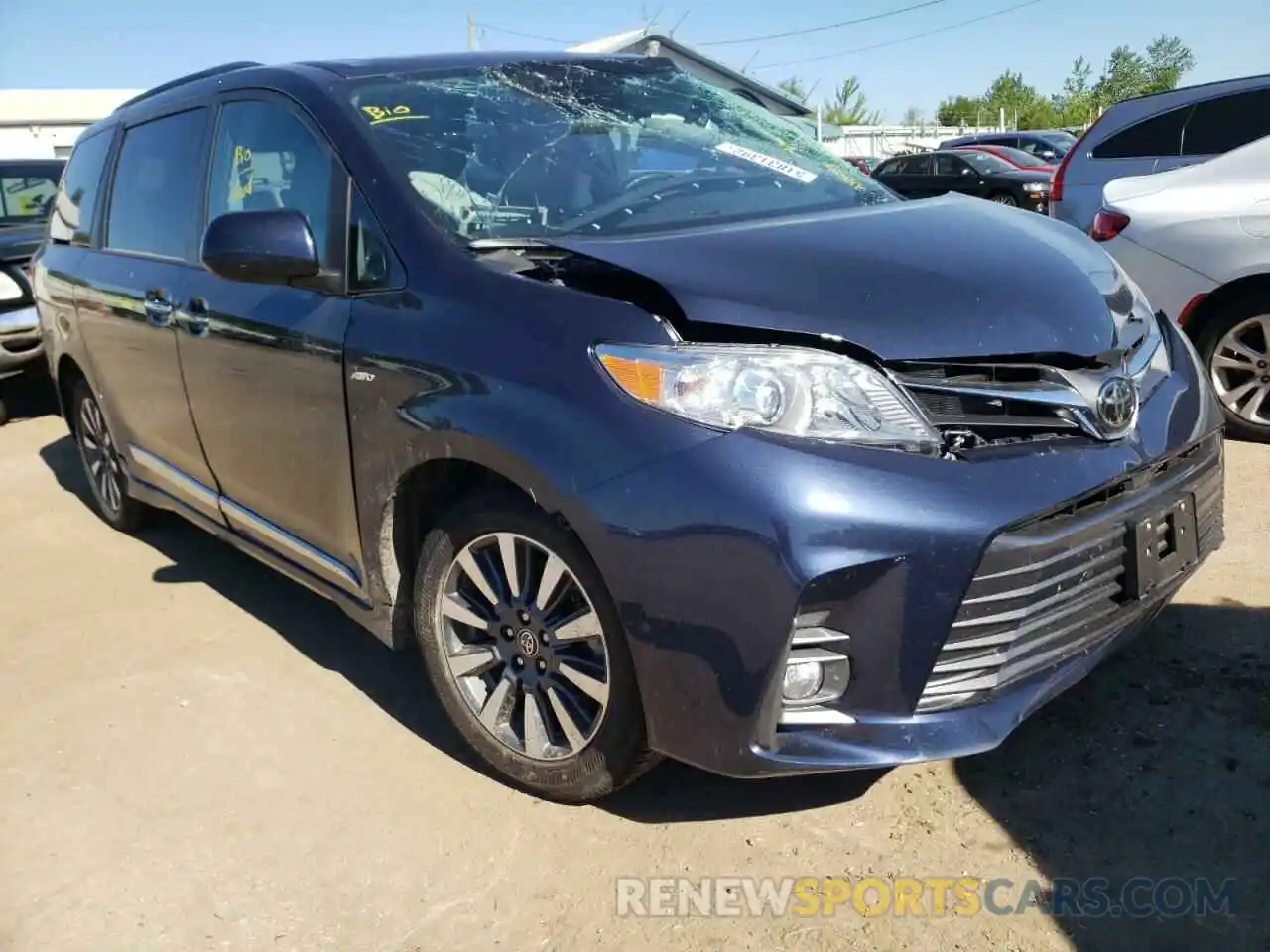 1 Photograph of a damaged car 5TDDZ3DC3LS251254 TOYOTA SIENNA 2020