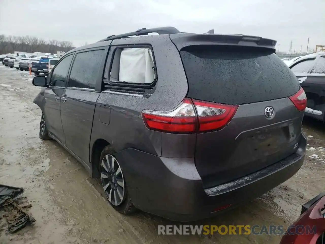 3 Фотография поврежденного автомобиля 5TDDZ3DC4LS228677 TOYOTA SIENNA 2020