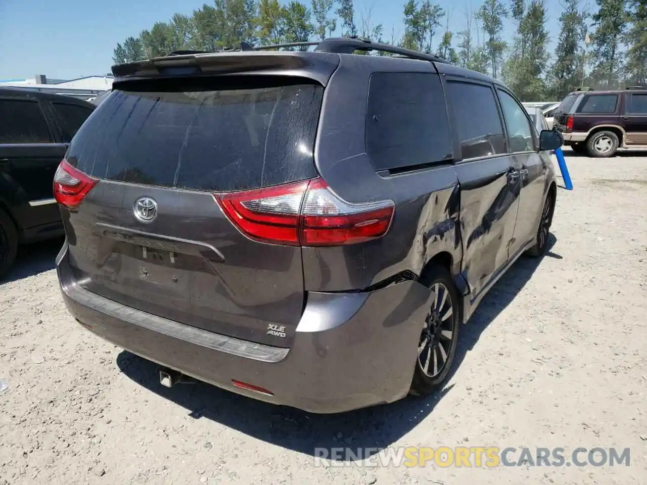 4 Фотография поврежденного автомобиля 5TDDZ3DC4LS236553 TOYOTA SIENNA 2020