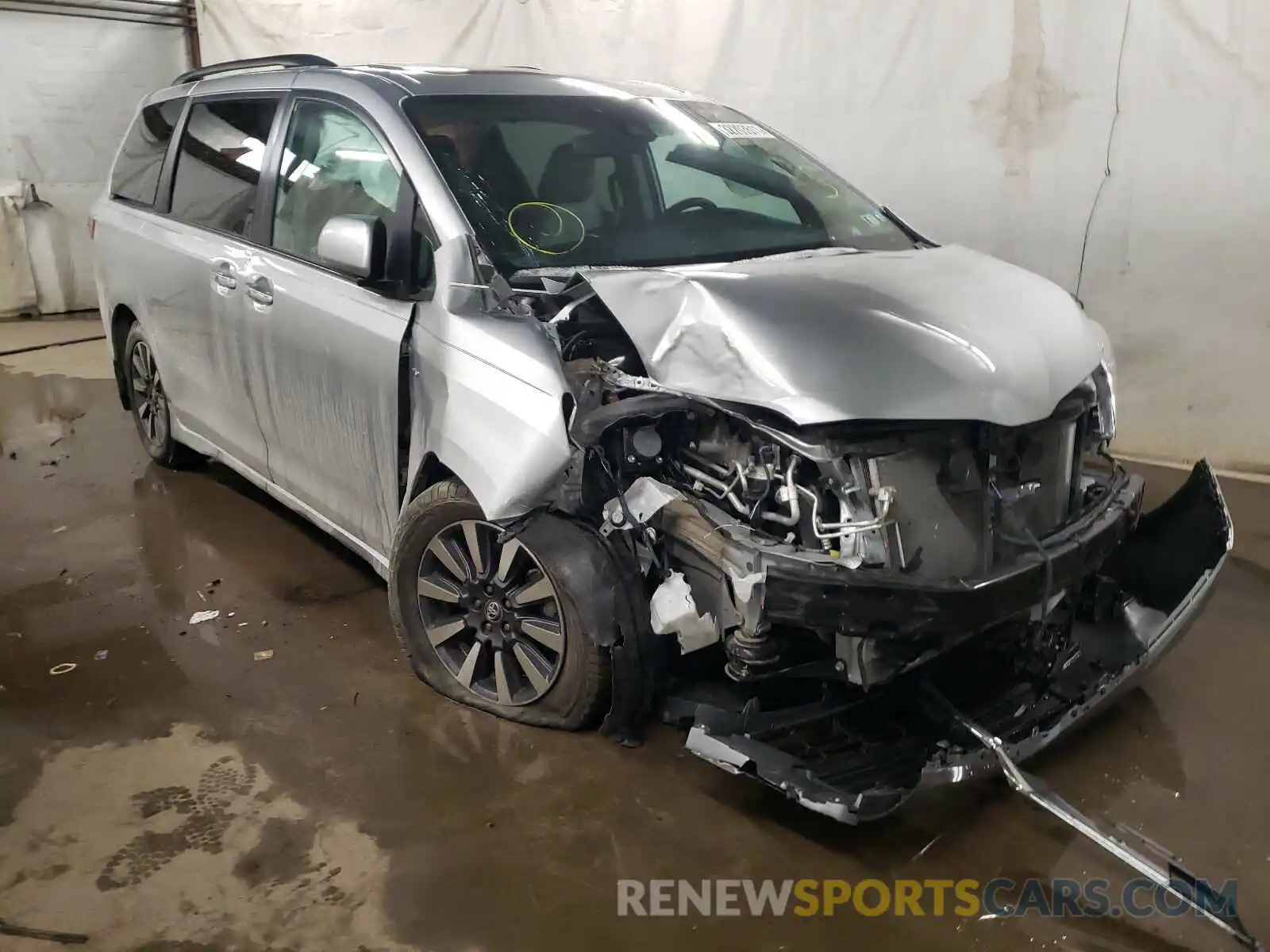 1 Photograph of a damaged car 5TDDZ3DC4LS239890 TOYOTA SIENNA 2020