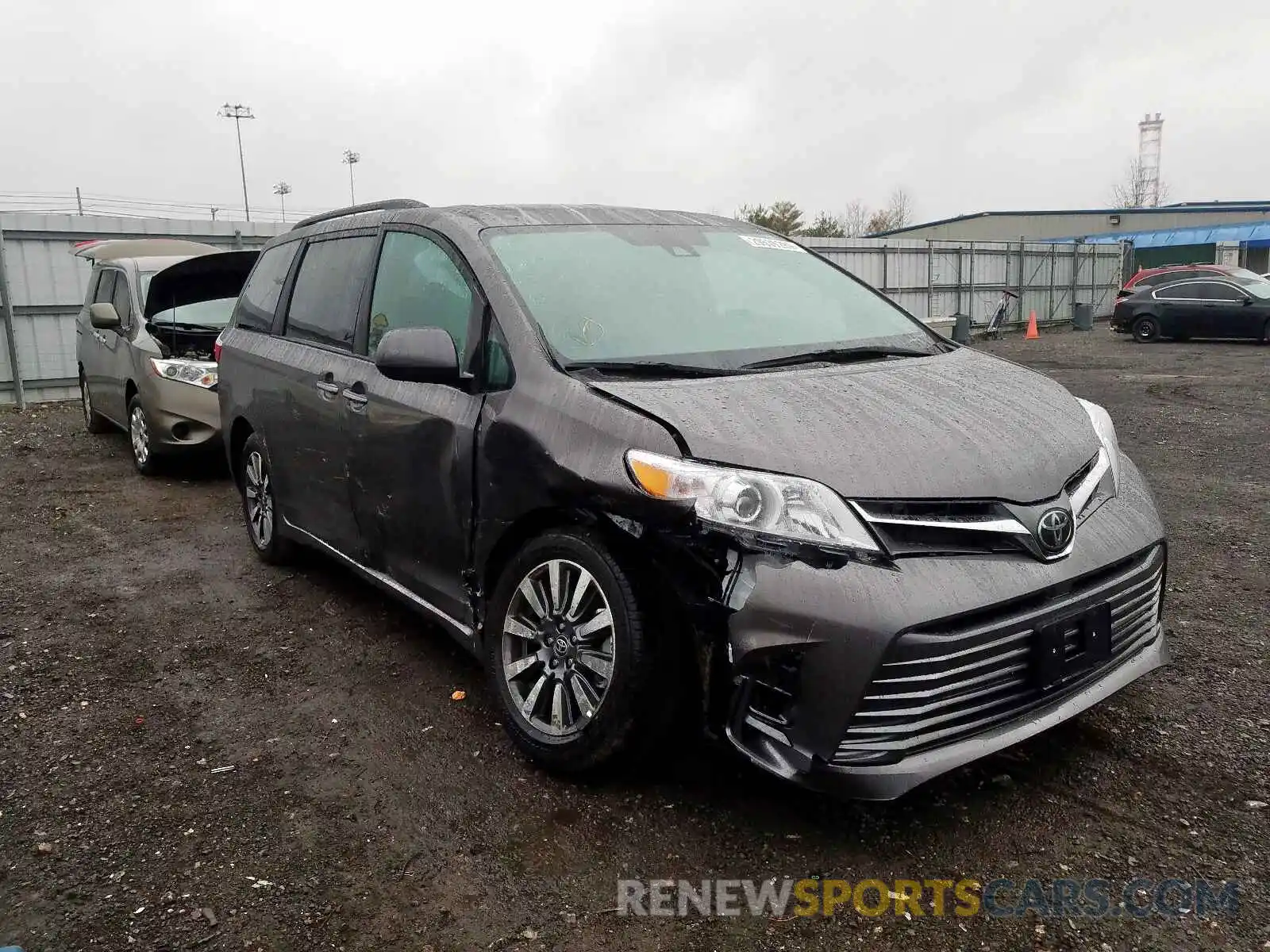 1 Photograph of a damaged car 5TDDZ3DC4LS242837 TOYOTA SIENNA 2020