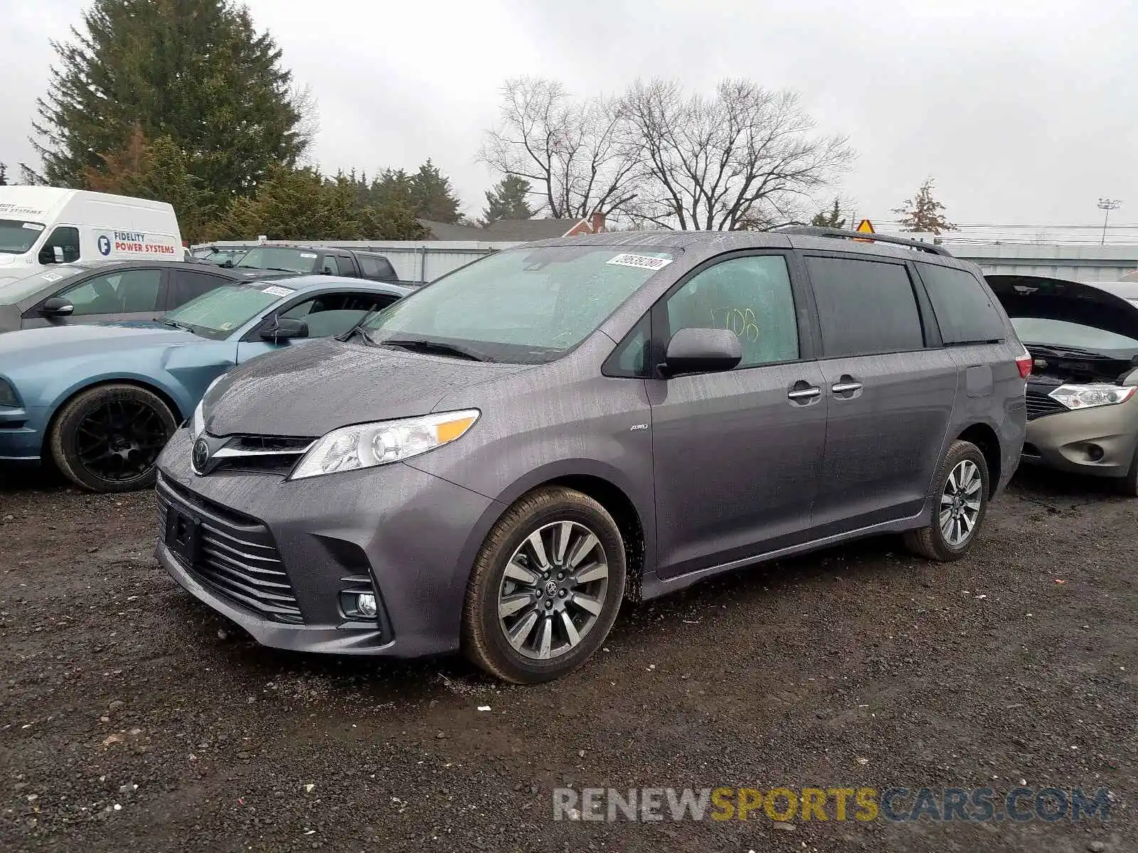 2 Photograph of a damaged car 5TDDZ3DC4LS242837 TOYOTA SIENNA 2020