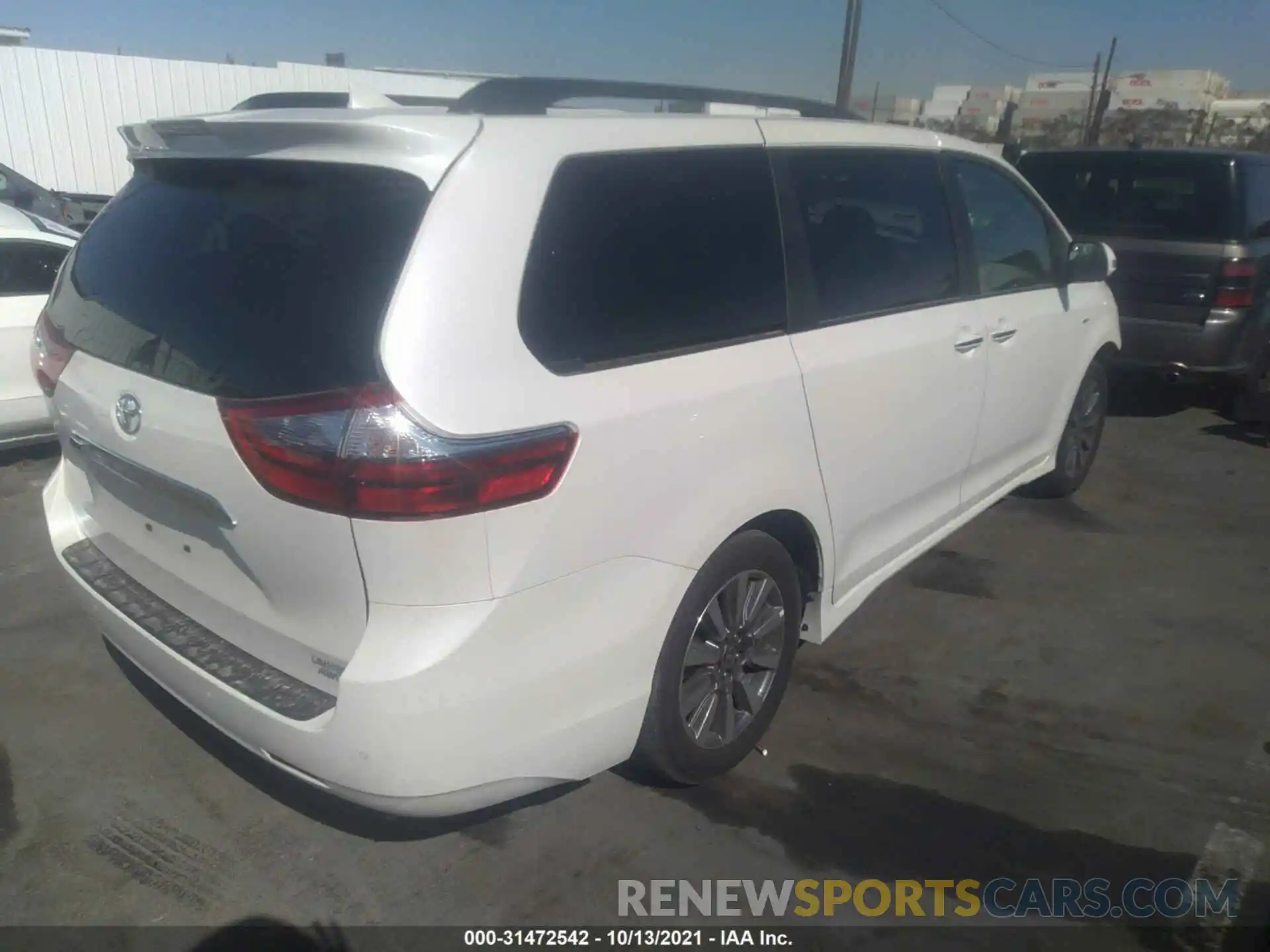 4 Фотография поврежденного автомобиля 5TDDZ3DC4LS244006 TOYOTA SIENNA 2020