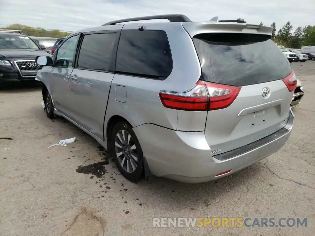 3 Photograph of a damaged car 5TDDZ3DC5LS238781 TOYOTA SIENNA 2020