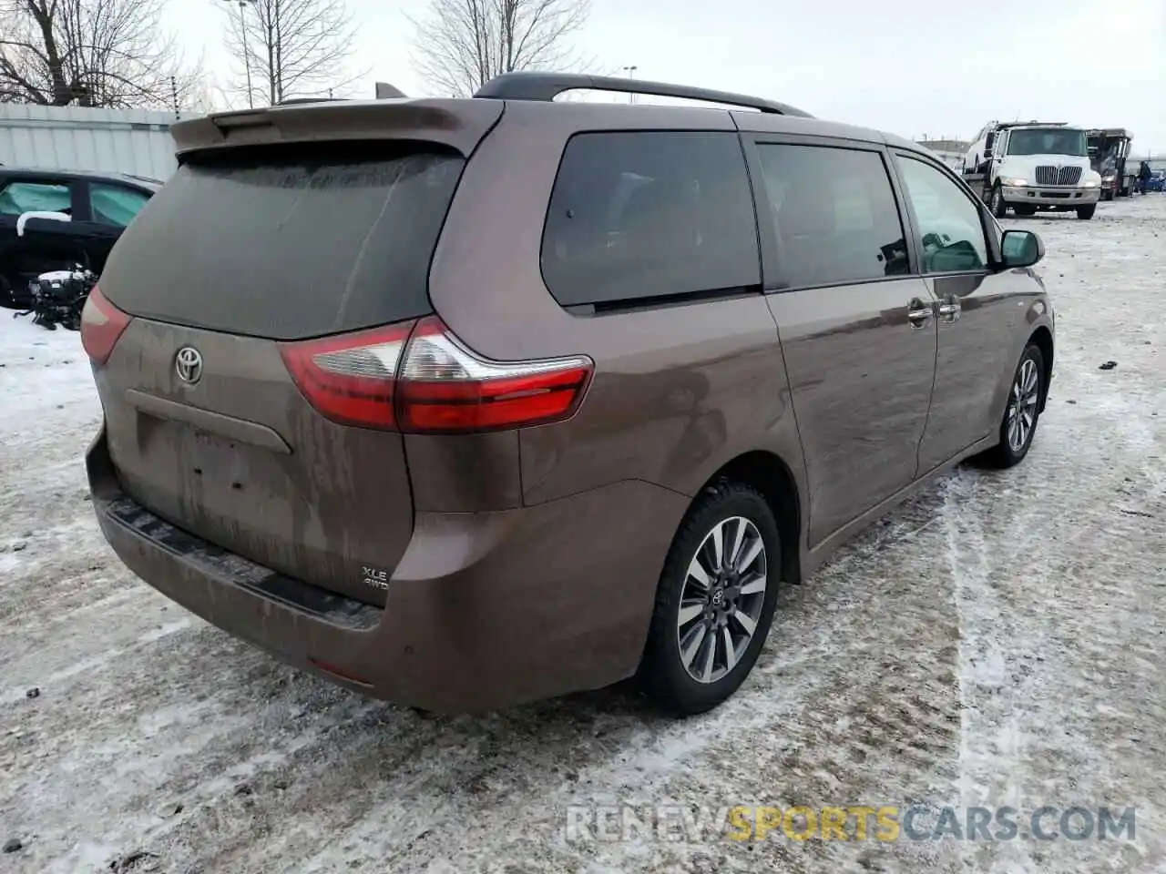 4 Фотография поврежденного автомобиля 5TDDZ3DC5LS244841 TOYOTA SIENNA 2020