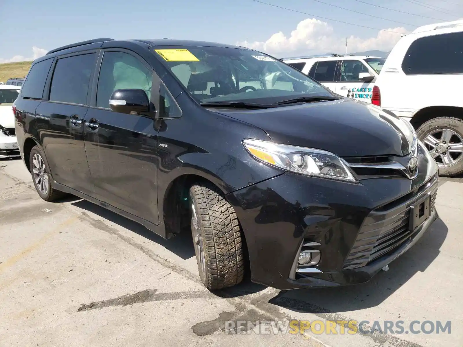 1 Photograph of a damaged car 5TDDZ3DC6LS239552 TOYOTA SIENNA 2020