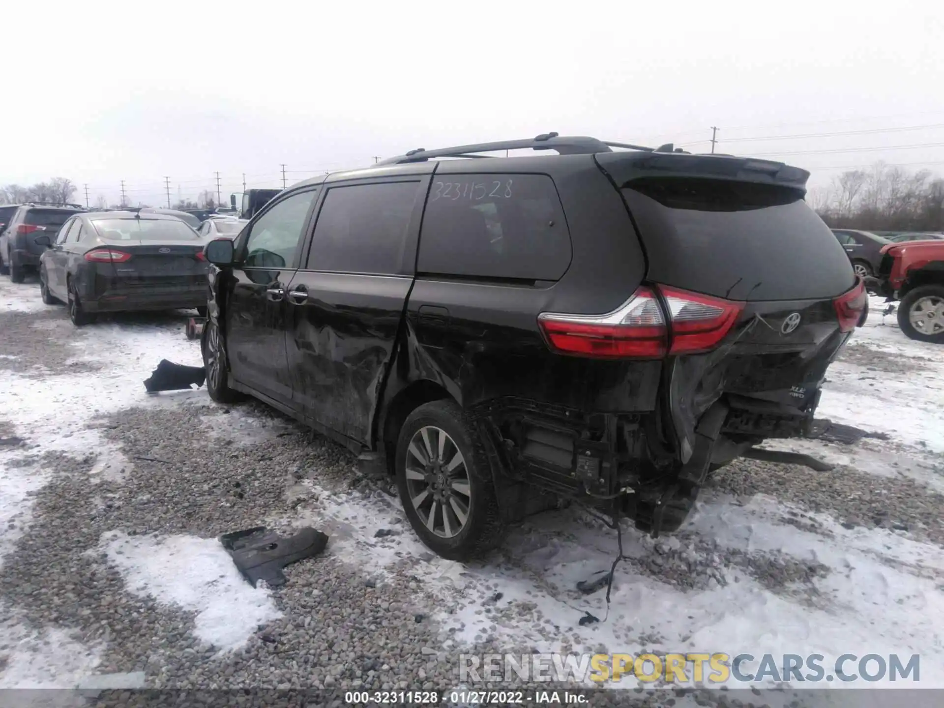 3 Фотография поврежденного автомобиля 5TDDZ3DC6LS251183 TOYOTA SIENNA 2020