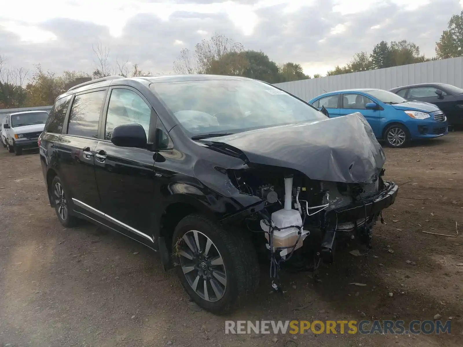 1 Photograph of a damaged car 5TDDZ3DC7LS236384 TOYOTA SIENNA 2020