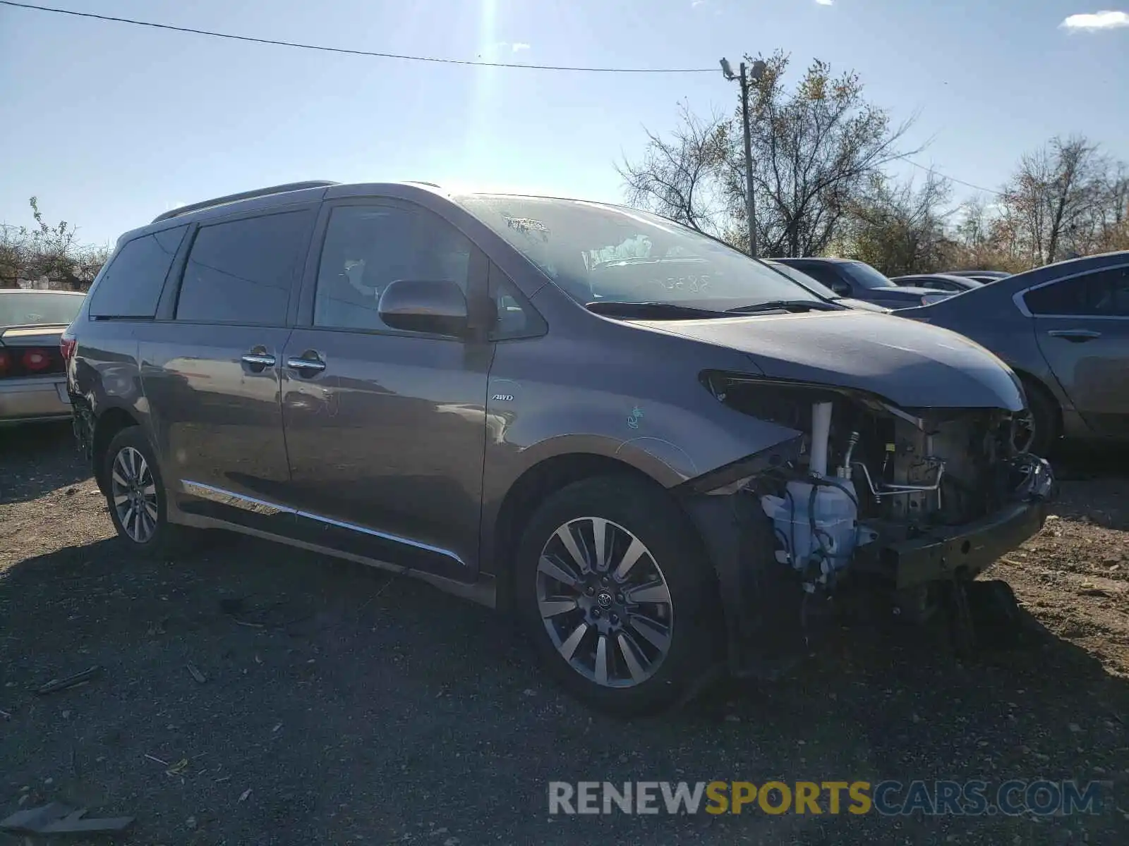 1 Photograph of a damaged car 5TDDZ3DC7LS242427 TOYOTA SIENNA 2020