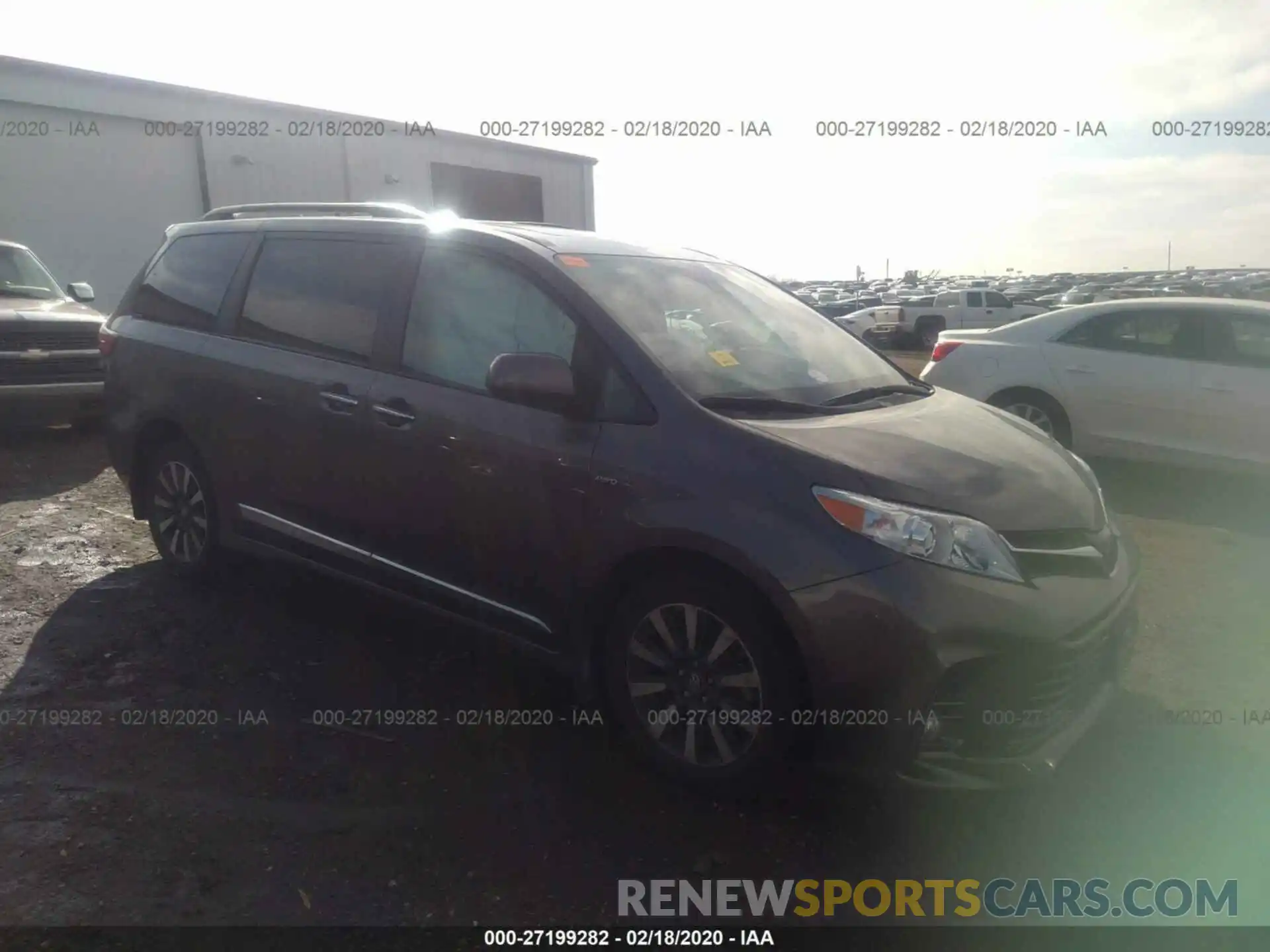 1 Photograph of a damaged car 5TDDZ3DC8LS234210 TOYOTA SIENNA 2020