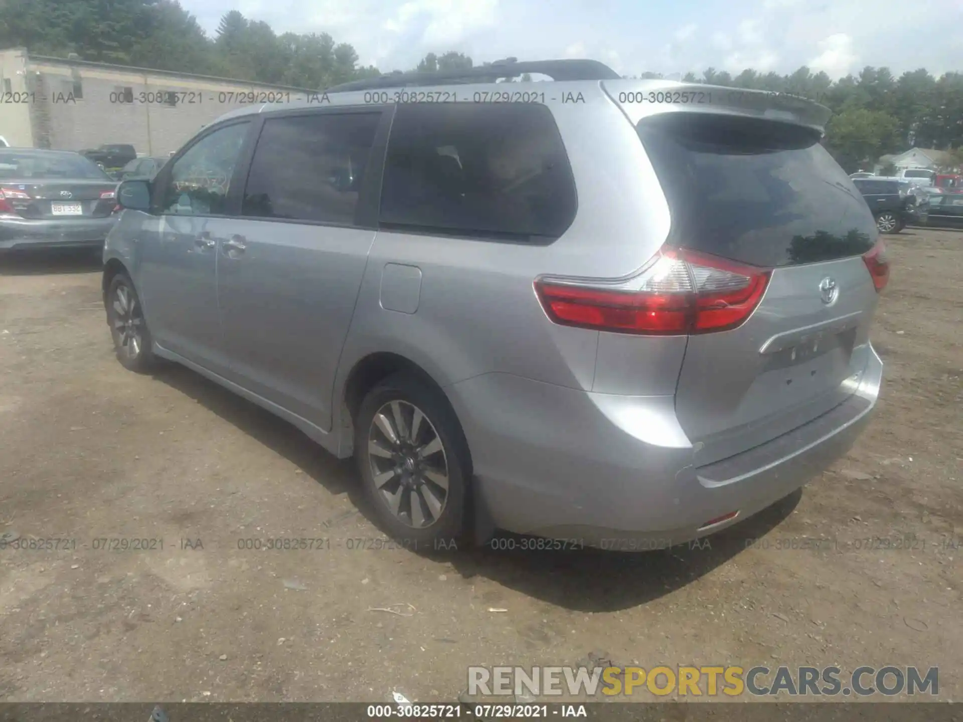 3 Фотография поврежденного автомобиля 5TDDZ3DC9LS235351 TOYOTA SIENNA 2020