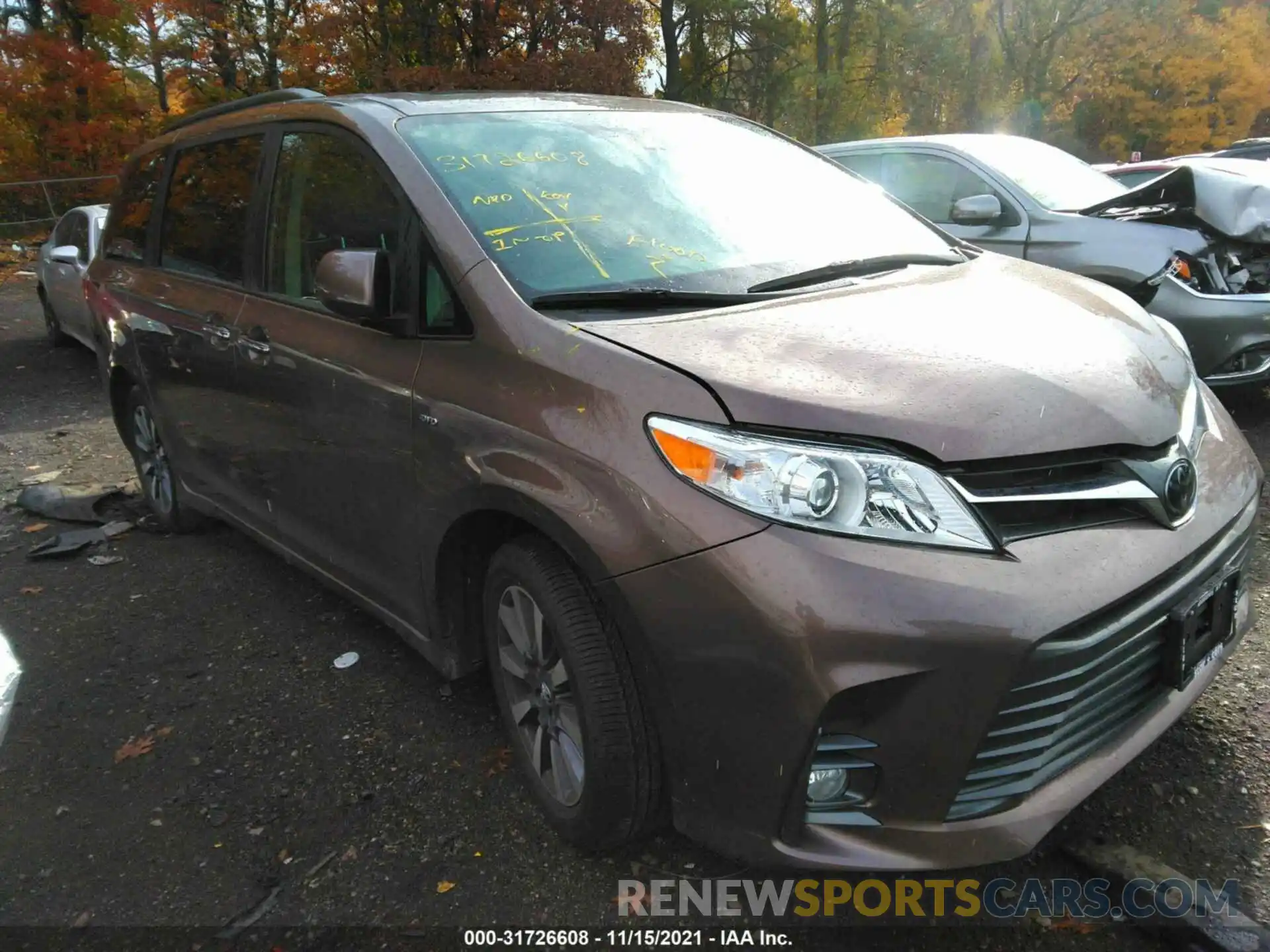 1 Photograph of a damaged car 5TDDZ3DC9LS235835 TOYOTA SIENNA 2020