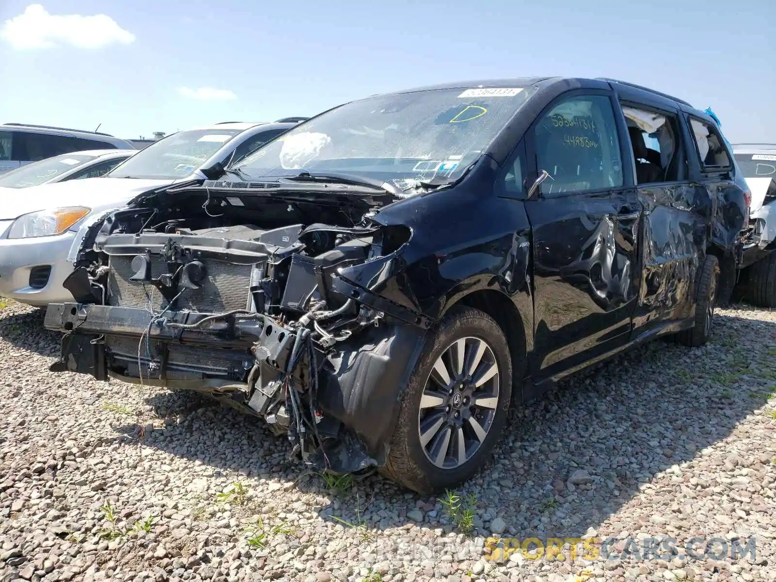 2 Photograph of a damaged car 5TDDZ3DCXLS238498 TOYOTA SIENNA 2020