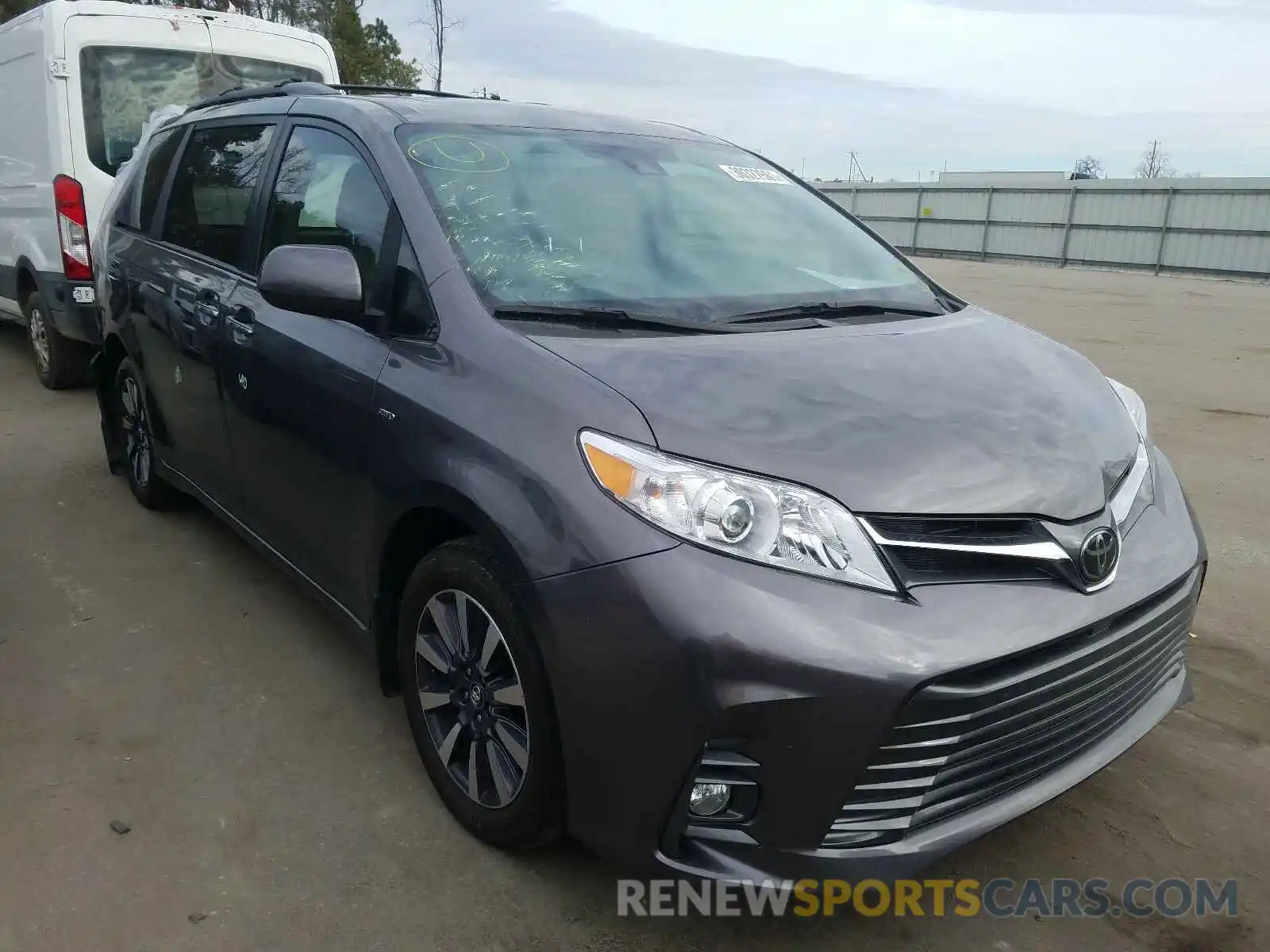 1 Photograph of a damaged car 5TDDZ3DCXLS239862 TOYOTA SIENNA 2020