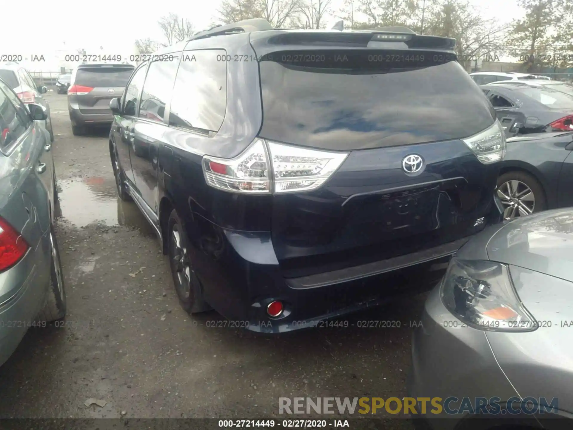 3 Фотография поврежденного автомобиля 5TDEZ3DC0LS229376 TOYOTA SIENNA 2020