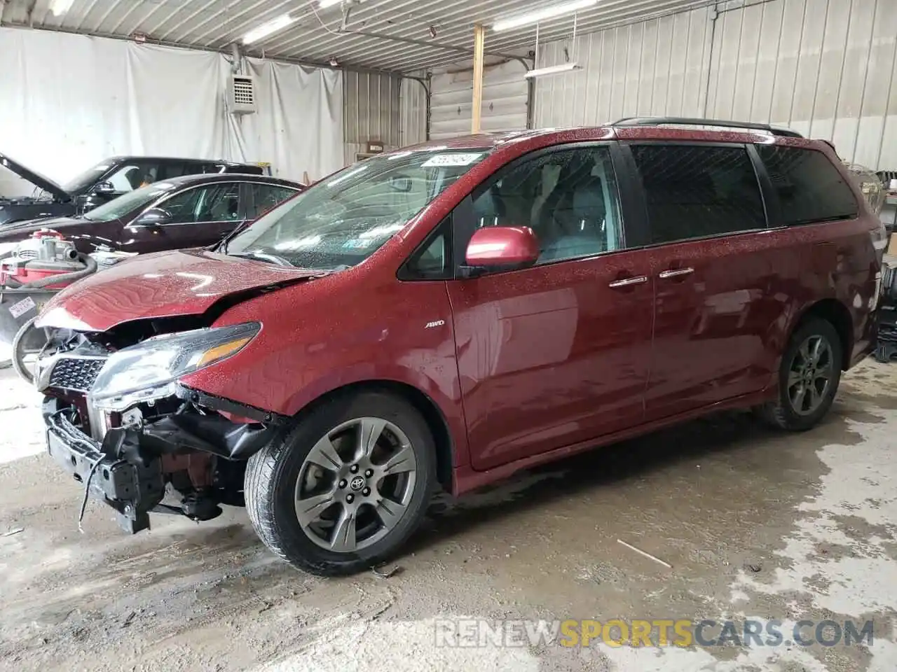 1 Photograph of a damaged car 5TDEZ3DC2LS228066 TOYOTA SIENNA 2020