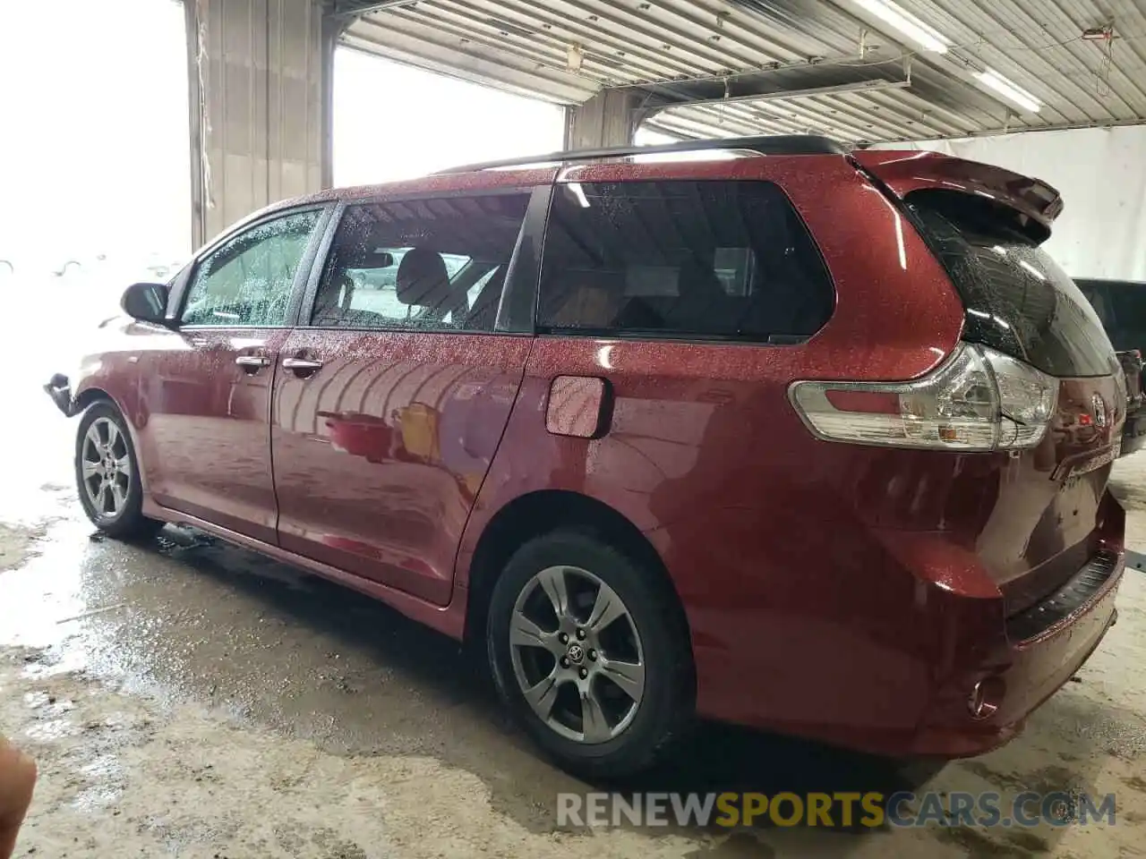 2 Photograph of a damaged car 5TDEZ3DC2LS228066 TOYOTA SIENNA 2020