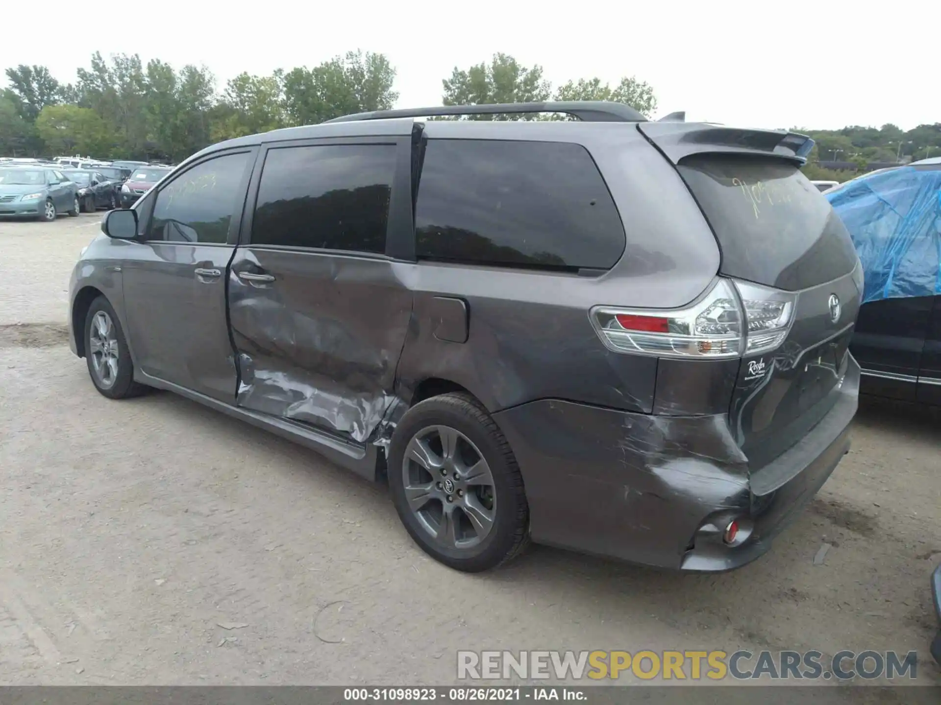 3 Фотография поврежденного автомобиля 5TDEZ3DC2LS235468 TOYOTA SIENNA 2020