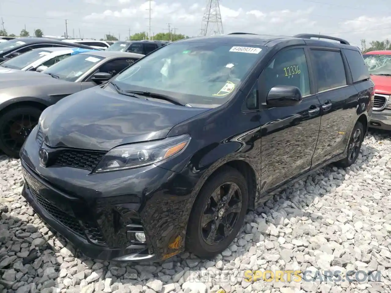 2 Photograph of a damaged car 5TDEZ3DC3LS250657 TOYOTA SIENNA 2020