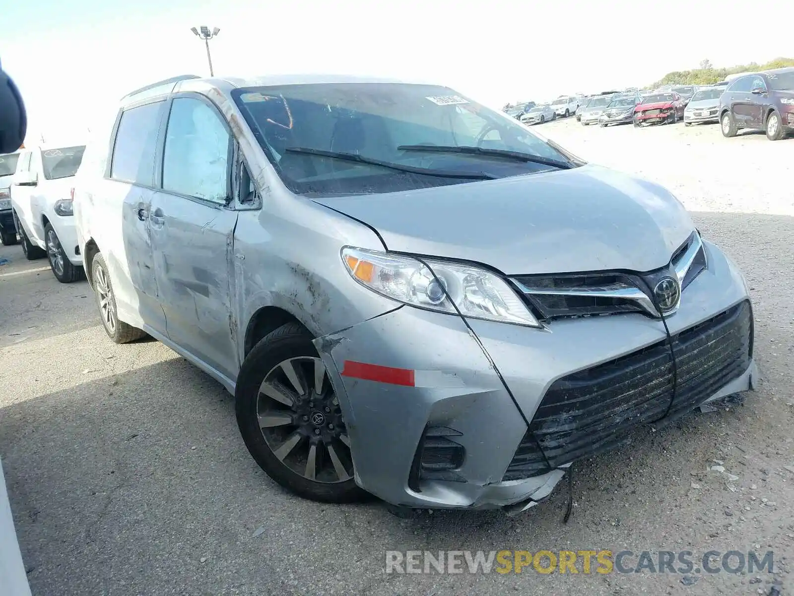 1 Photograph of a damaged car 5TDJZ3DC0LS230560 TOYOTA SIENNA 2020